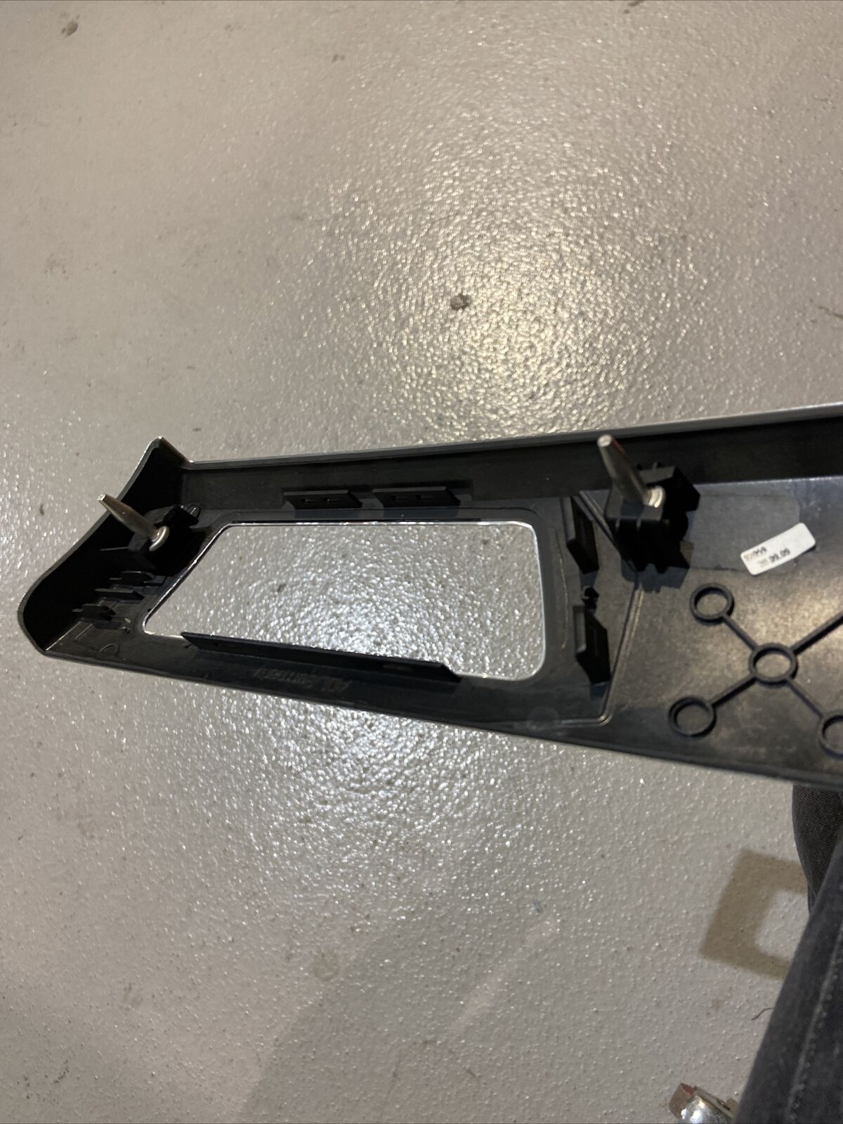 BMW E92 E93 E90 E91 Alu Glaciersilber Dekorleiste Blende hinten 8049049