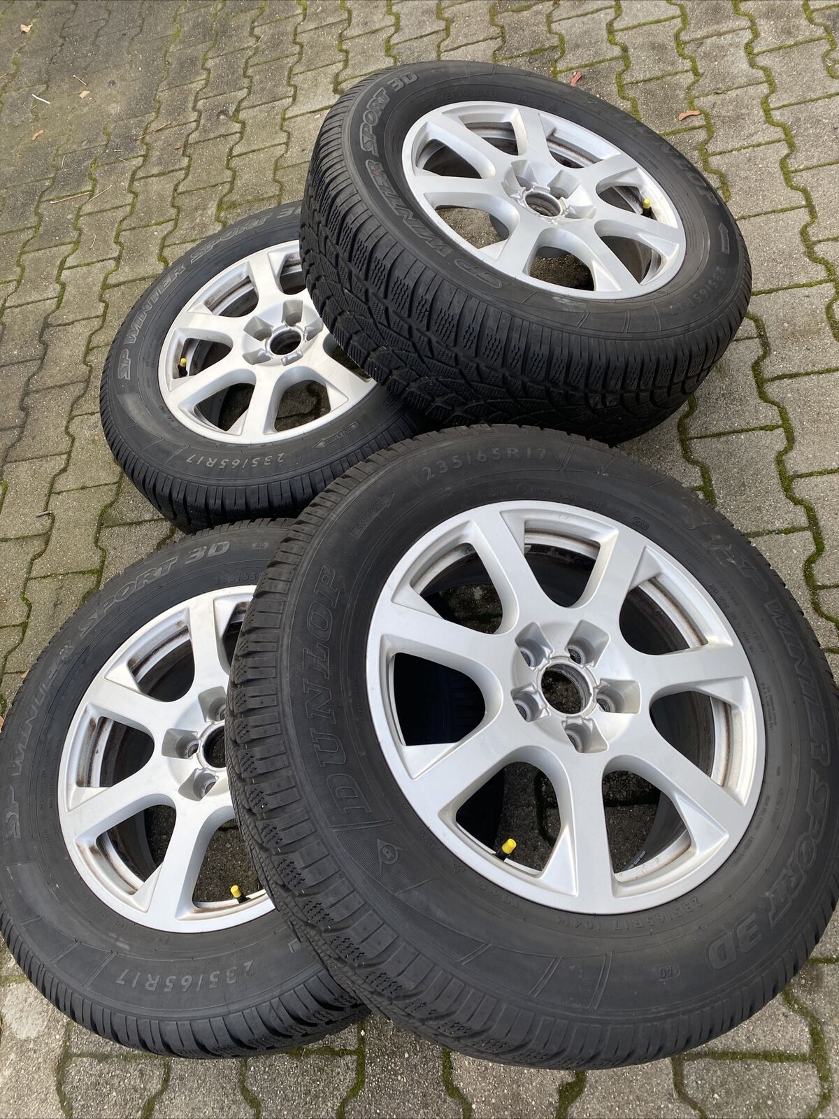 AUDI Q5 Alufelgen 8R DUNLOP SP 8R0601025E WINTERREIFEN 235 65 R17 104H DOT 2916