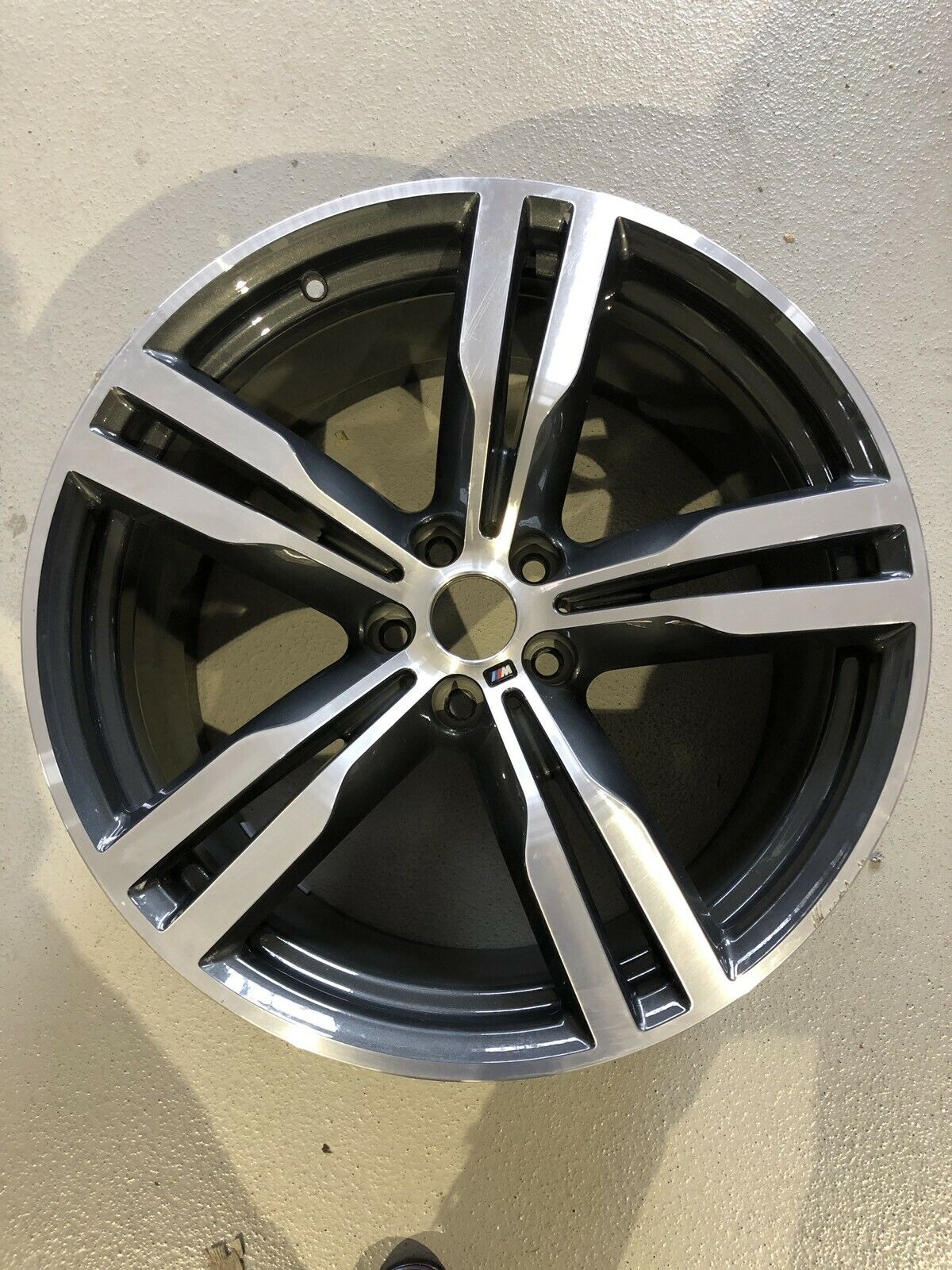 1x ORIGINAL BMW M PAKET G11 G12 G32 G33 M648 Alufelge 7850582 HINTERACHSE 648