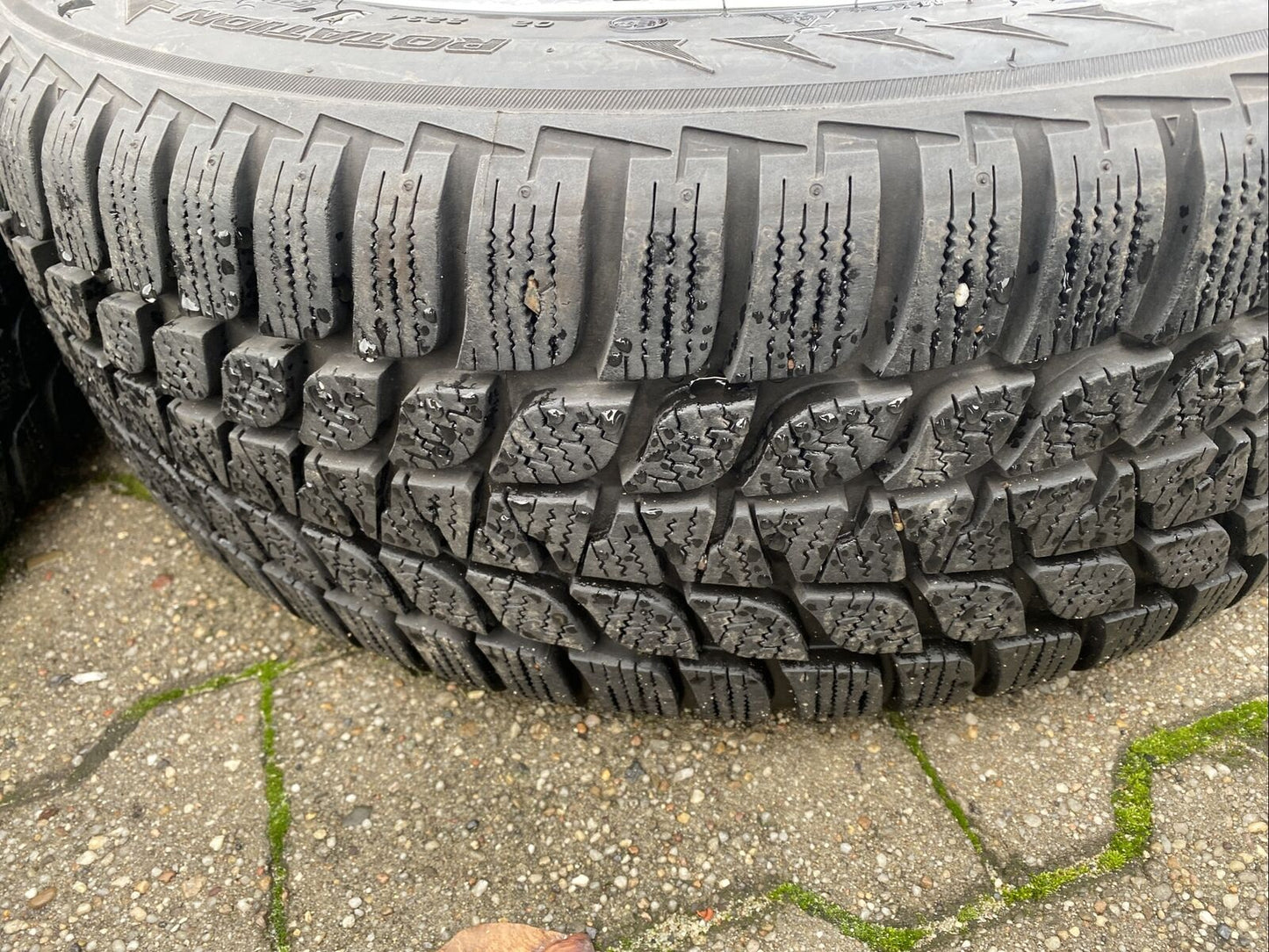 ORIGINAL BMW F20 F21 F22 WINTERREIFEN 195 55 R16 87H BRIDGESTONE RADKAPPEN