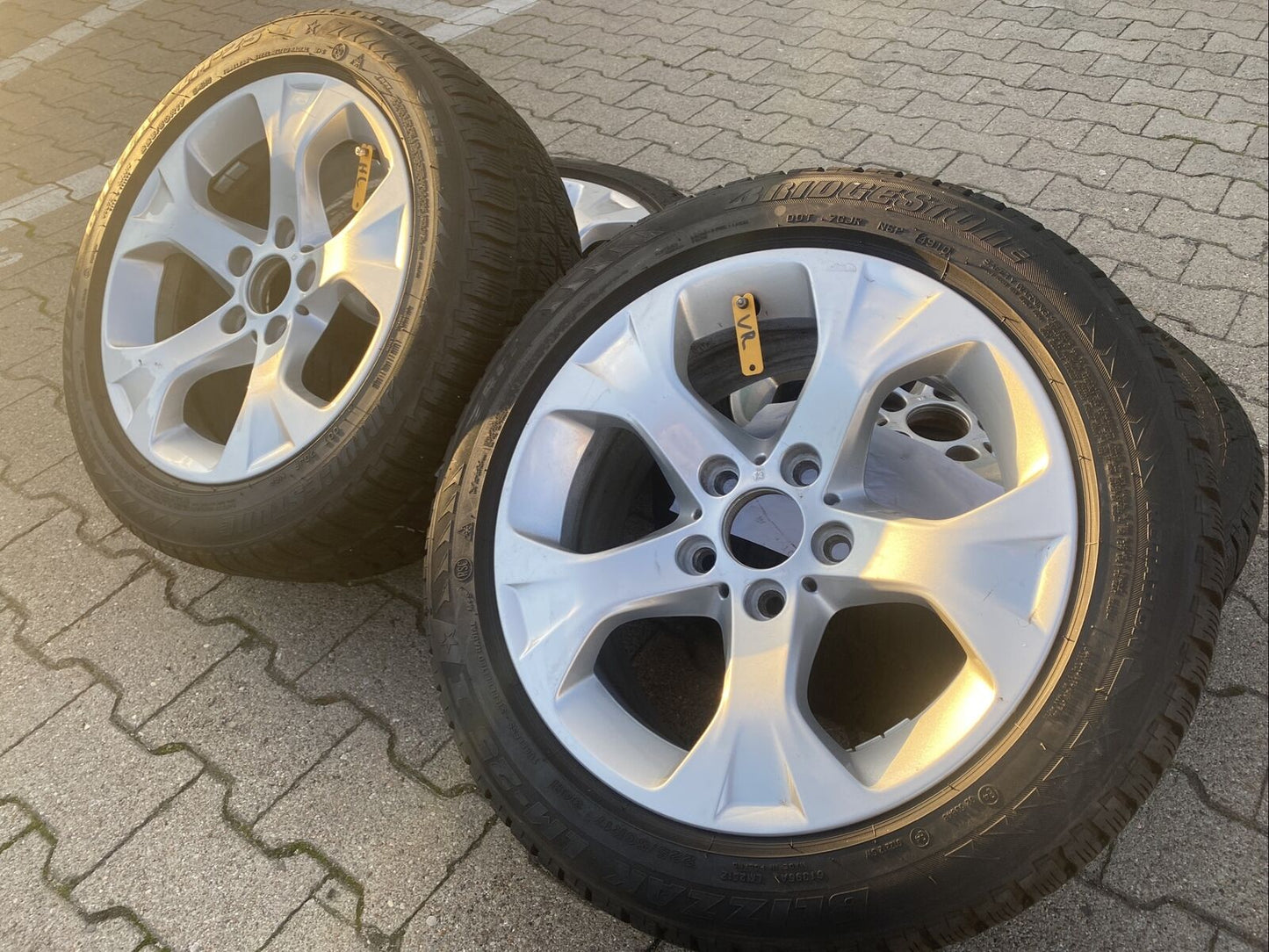 BMW X1 E84 Alufelgen 6789140 Sternspeiche 317 Winterreifen RSC 225 50 R17 94H