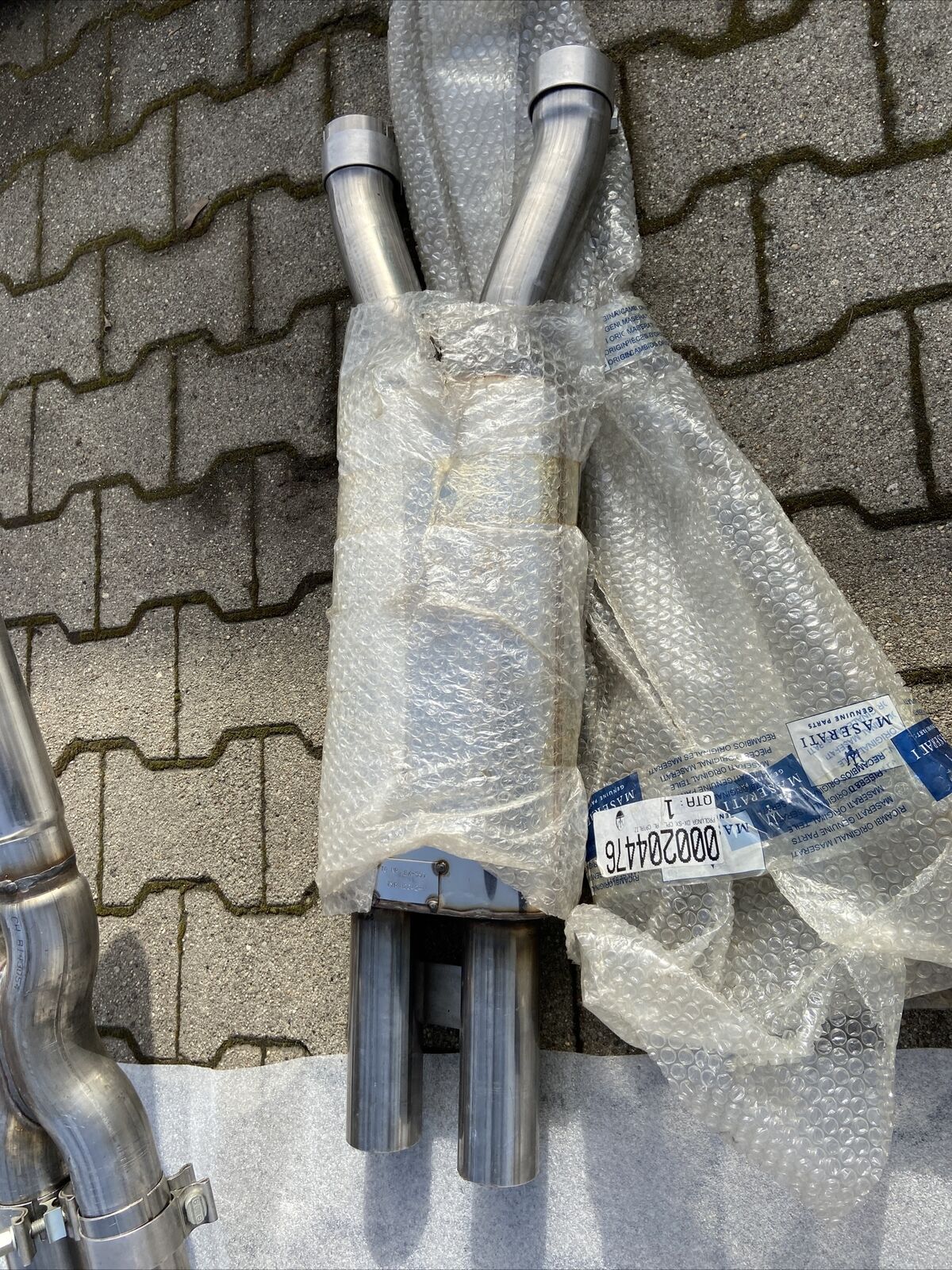ORIG MASERATI 4200 GT AUSPUFFANLAGE SPYDER X PIPE 204476 CENTRAL SILENCER KOMPL.