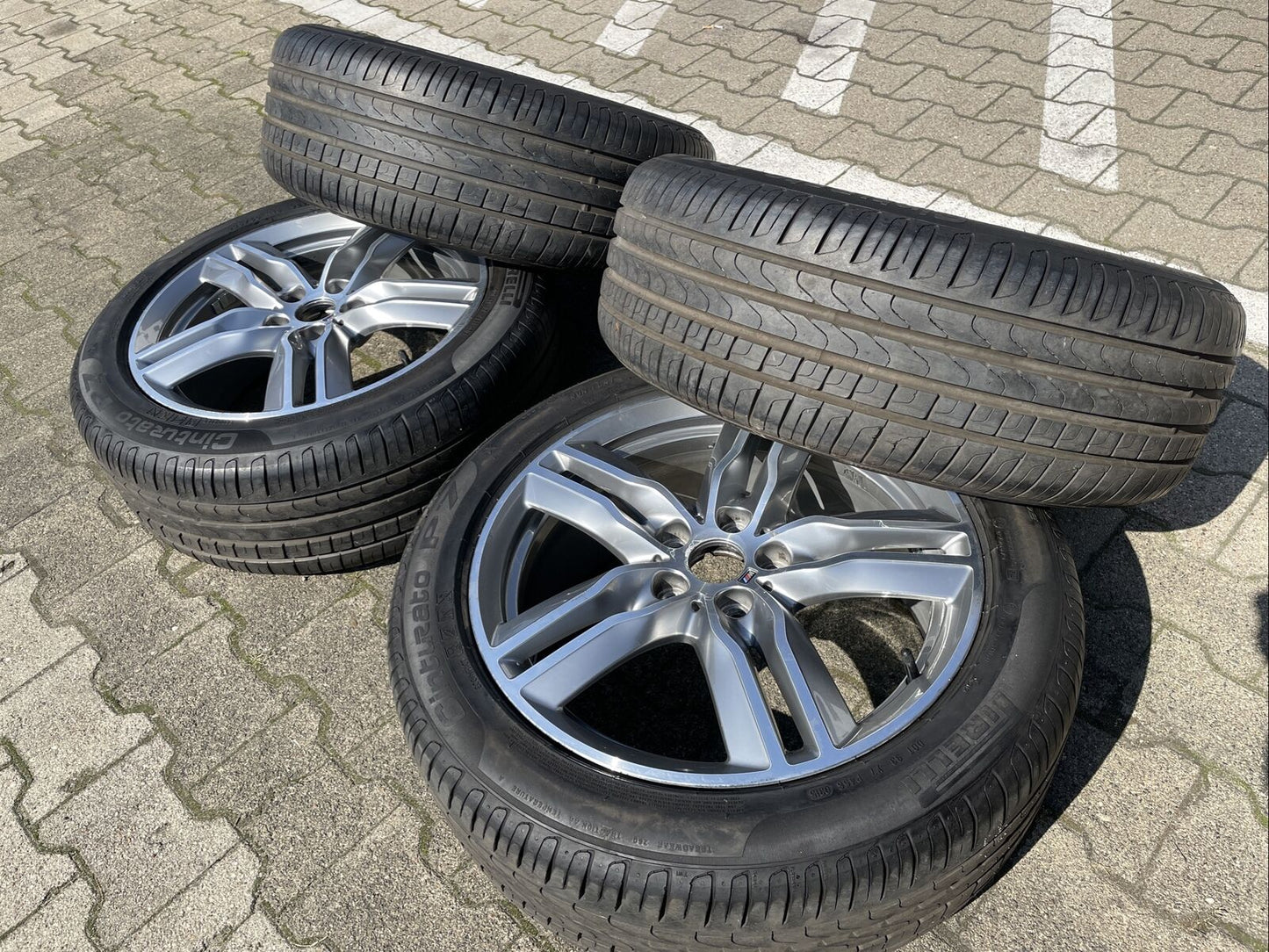 BMW X1 F48 X2 F39 Alufelgen STYLING M570 SOMMERREIFEN RSC 225 50 R18 95W 7850456