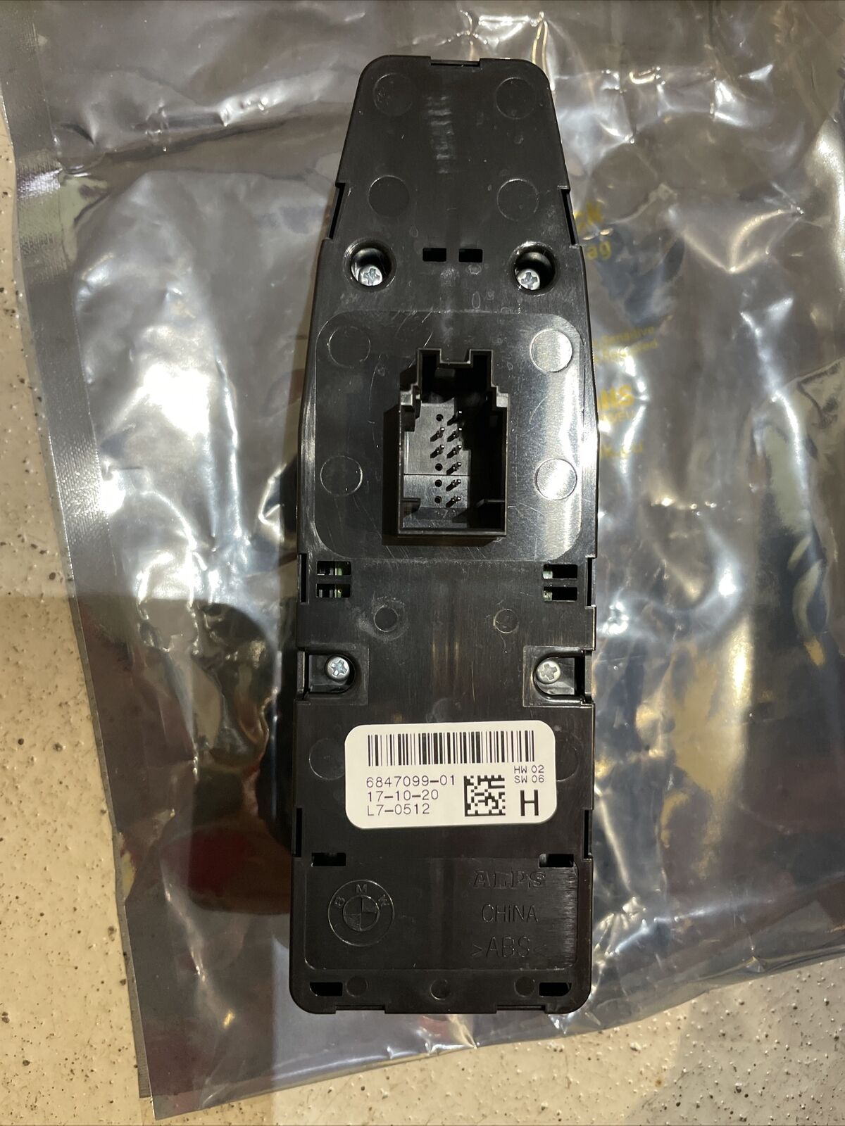 BMW X4 G02 X3 G01 G20 G30 G32 Schaltzentrum Tür Fenster 6847099 Bedieneinheit