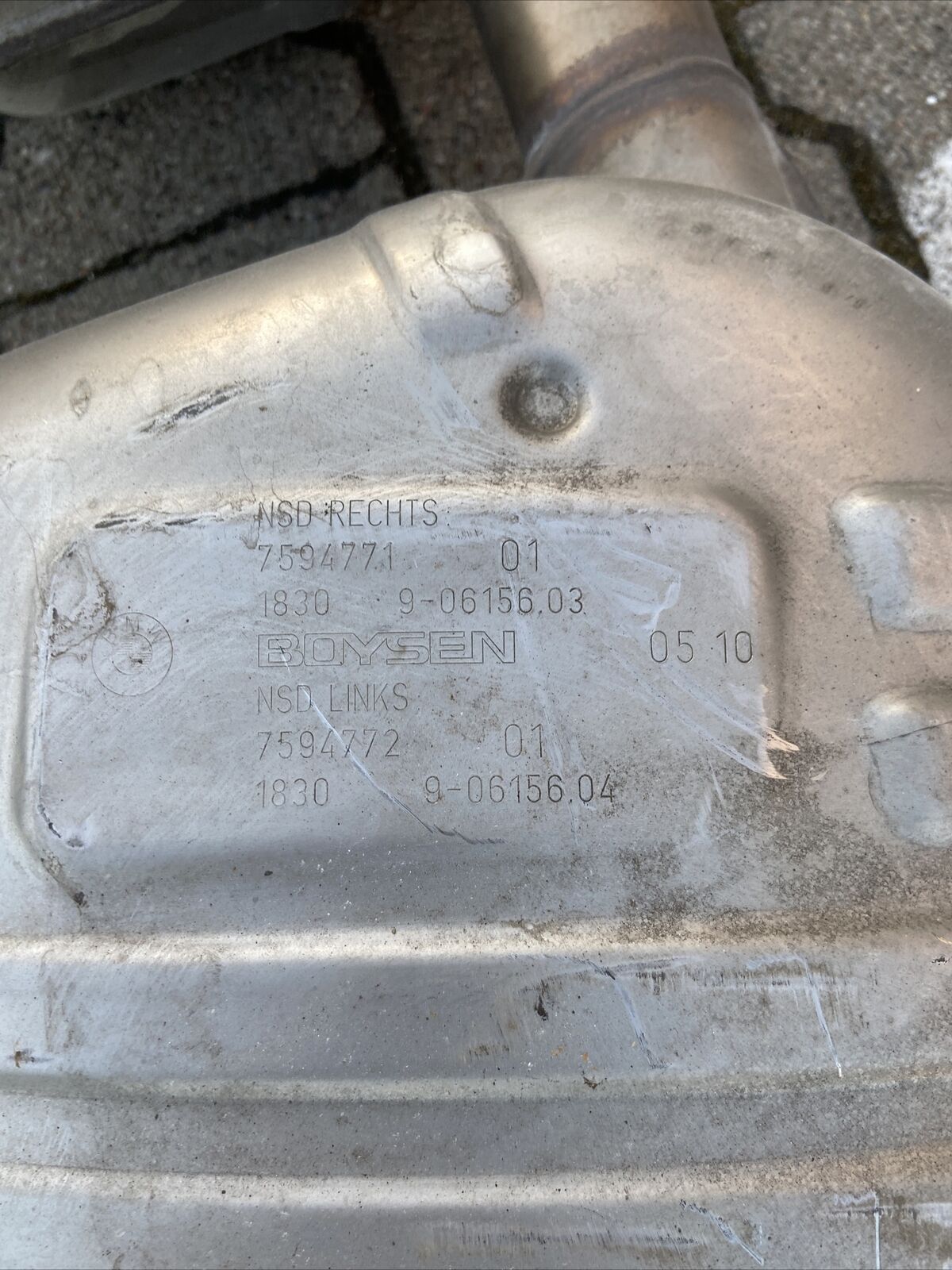BMW E92 E93 KLAPPENAUSPUFF 335 Auspuff Endschalldämpfer Auspuffanlage 7594772
