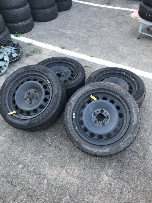 BMW X1 E84 PIRELLI SOTTOZERO 225 50 R17 94H Winterreifen RSC RUNFLAT REIFEN