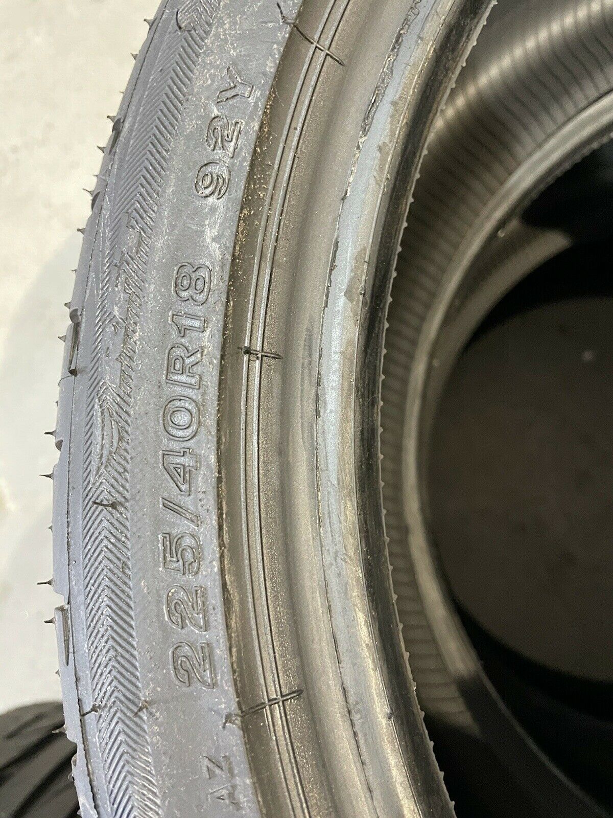 4x BMW BRIDGESTONE RSC SOMMERREIFEN MISCHBEREIFUNG 225 40 R18 & 245 35 R18