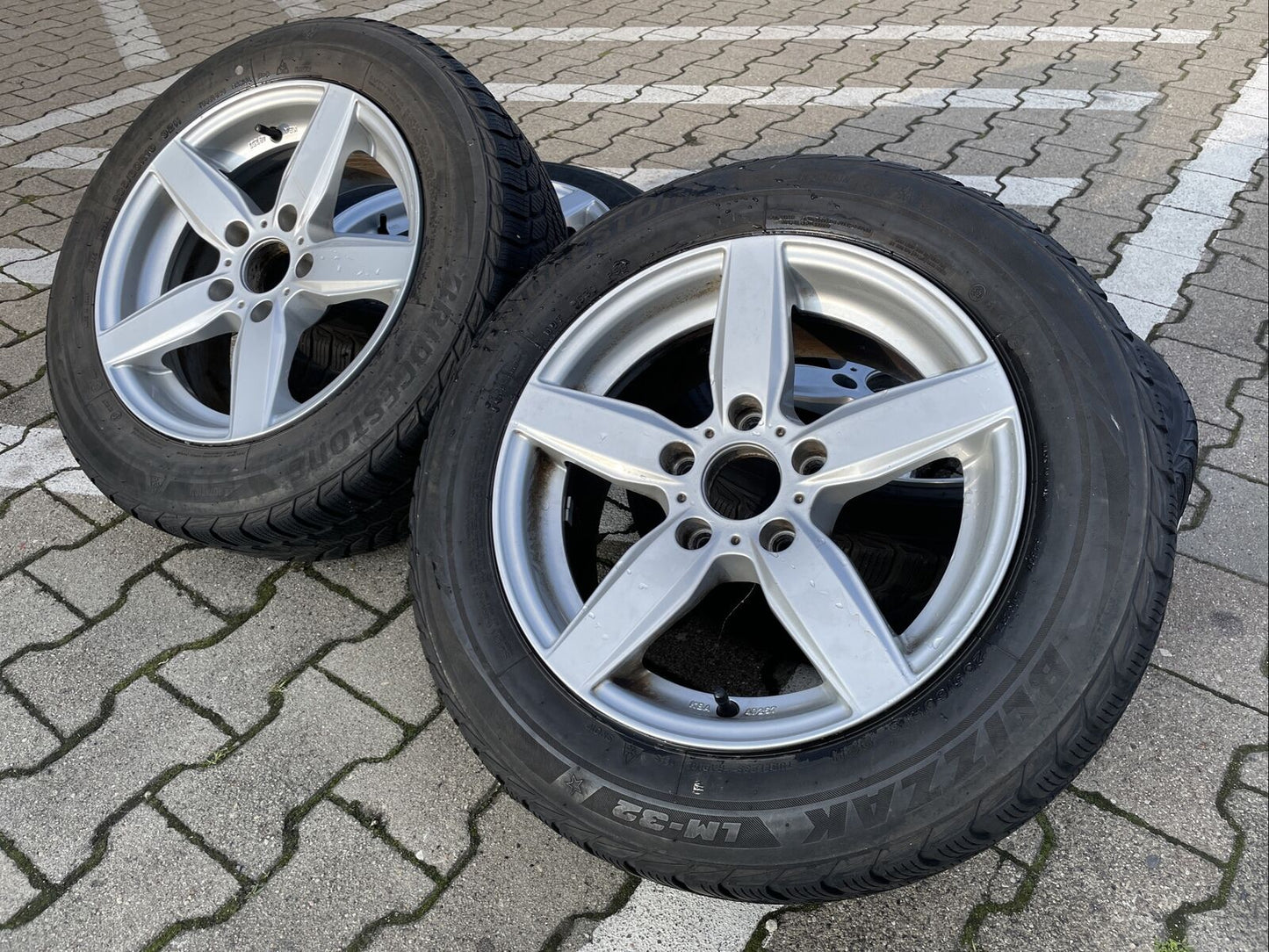 BMW F30 F31 DEZENT Alufelgen WINTERREIFEN 205 60 R16 92H KBA 49257 ET31