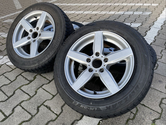 BMW F30 F31 DEZENT Alufelgen WINTERREIFEN 205 60 R16 92H KBA 49257 ET31