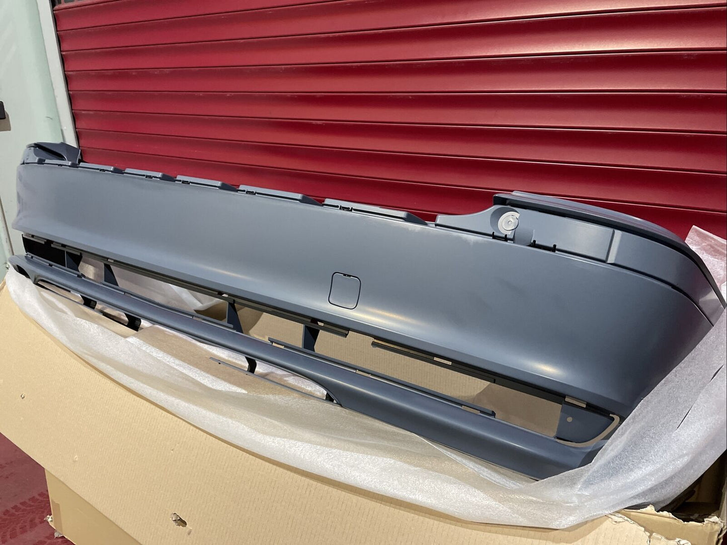 NEUE ORIGINAL BMW E46 TOURING Stoßstange 5112 7012771 grundiert ab Werk