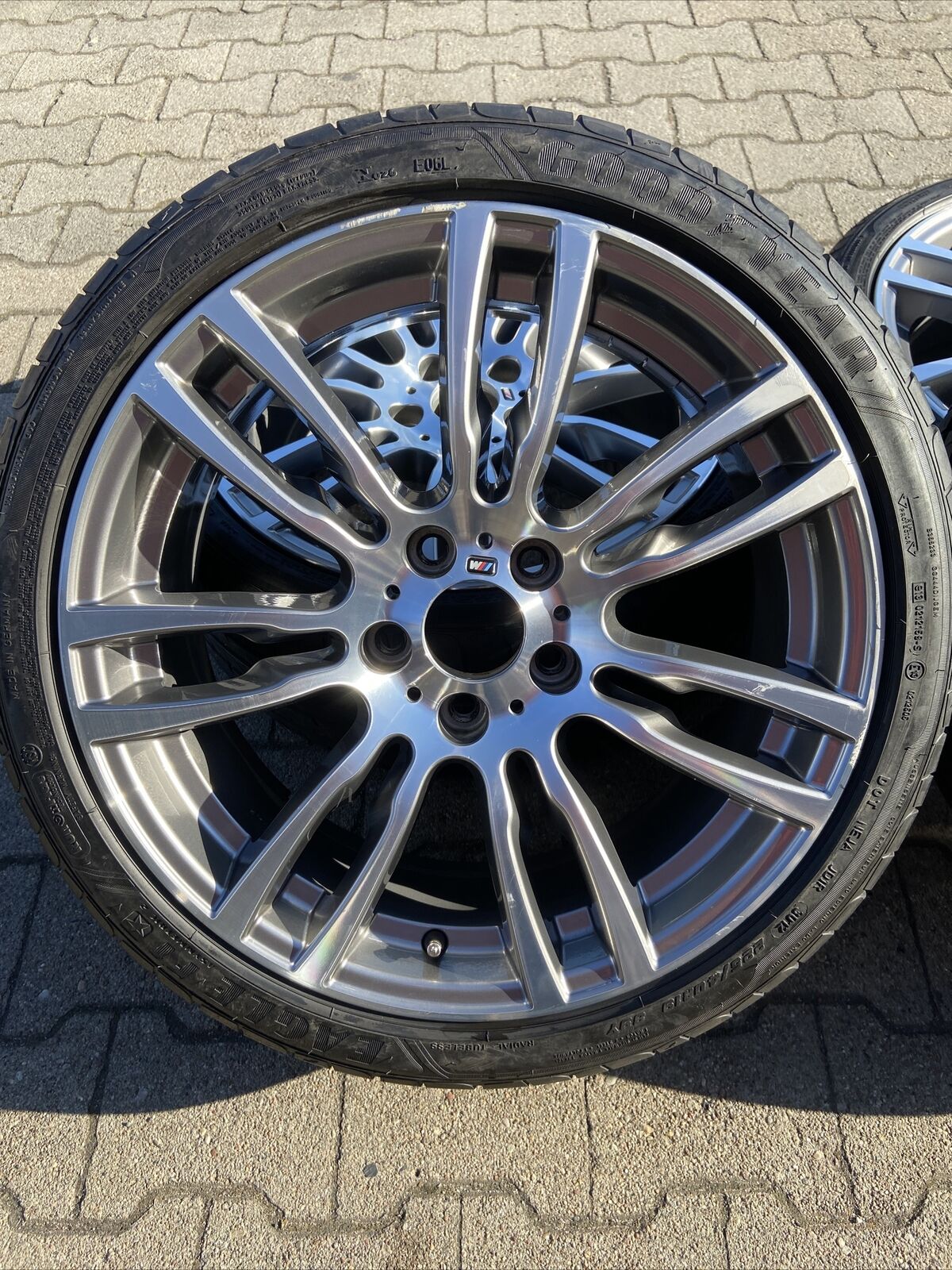 BMW F30 F31 F32 M403 ALUFELGEN 7845882 & 7845883 SOMMERREIFEN 19“ GOODYEAR RSC