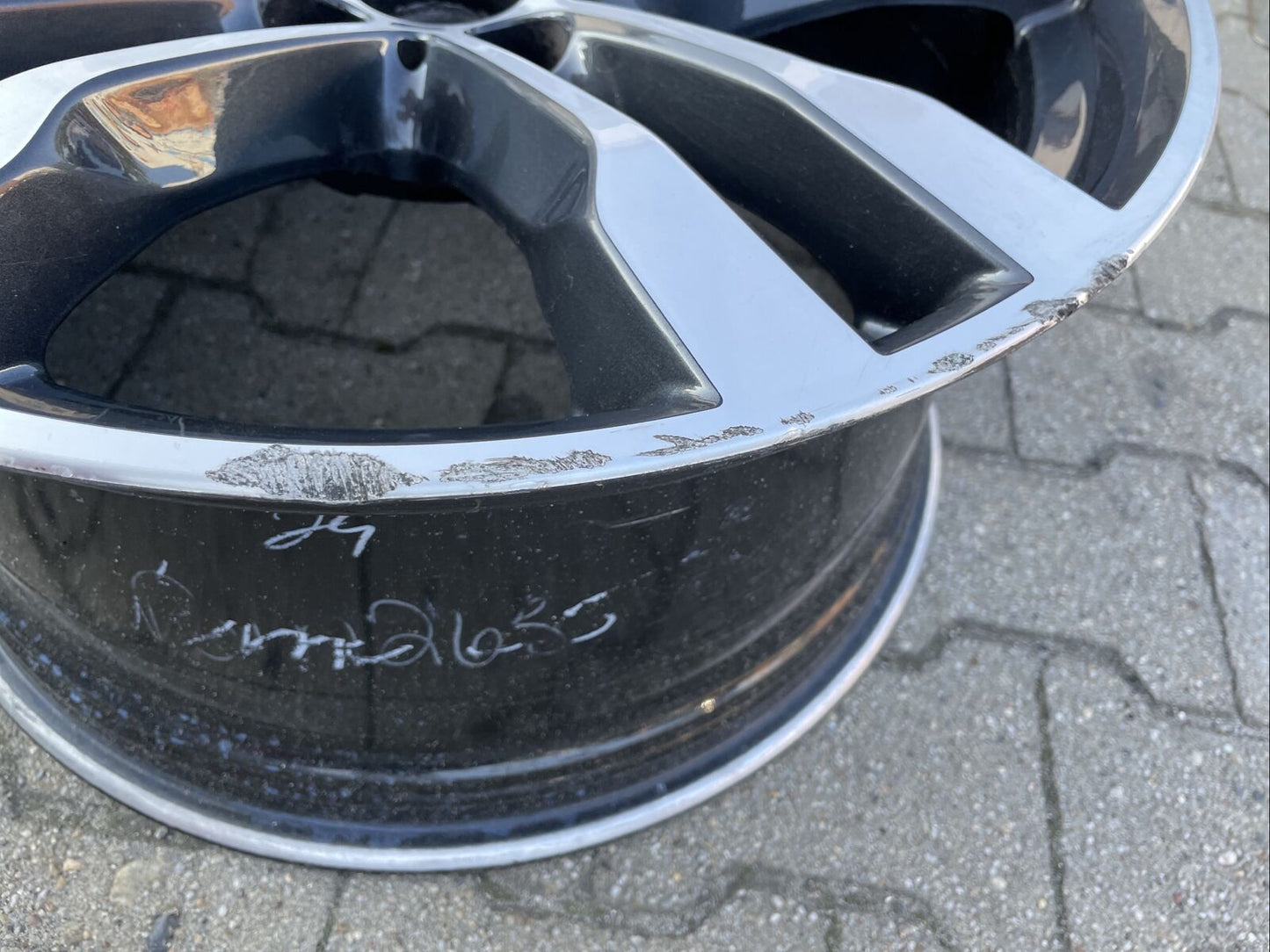 1x BMW X5 F15 X6 F16 ALUFELGE M468 ANTHRAZIT 7846788 VORDERACHSE M PAKET