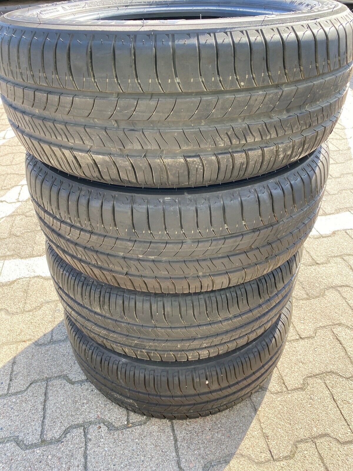 4x NEUWERTIGE BMW MINI MICHELIN ENERGY SAVER Sommerreifen 195 55 R16 87W DOT1019