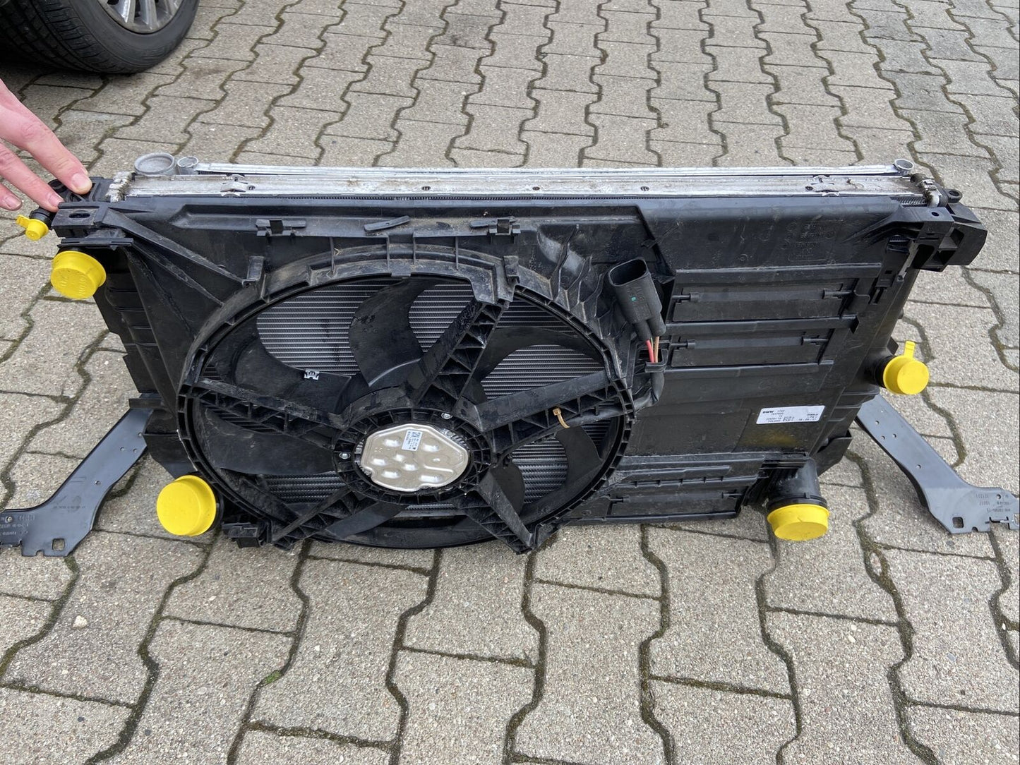 BMW X1 F48 Kühlerpaket Kondensator 7617597 Wasserkühler 7617639 E-Lüfter 7617609