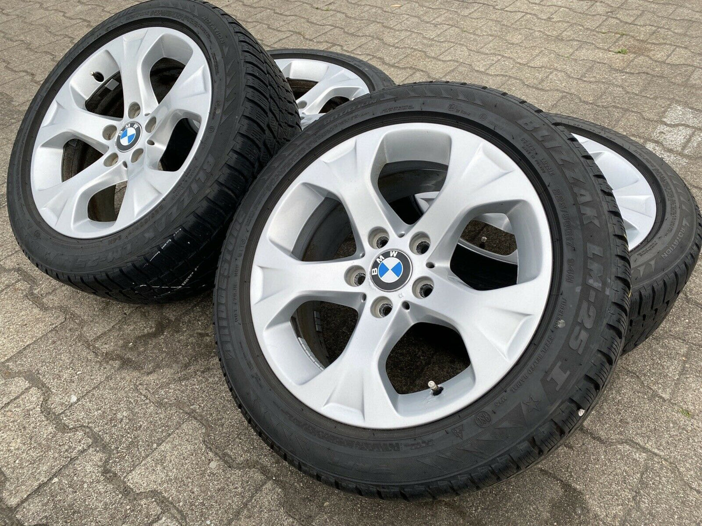 ORIGINAL BMW X1 E84 Alufelgen Sternspeiche 317 m Winterreifen RUNFLAT 225 50 R17