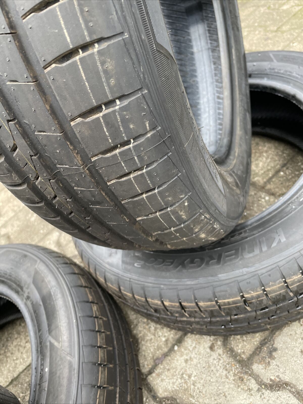 4x NEUWERTIGE HANKOOK KINERGY ECO2 Sommerreifen 175 65 R16 88H DOT0721