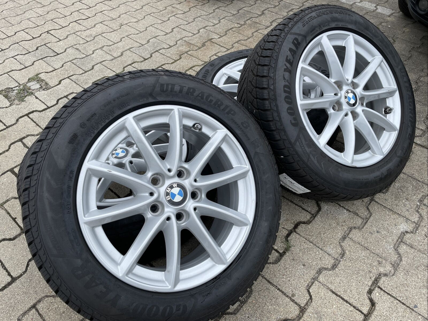 BMW F45 F46 Alufelgen Styling 471 WINTERREIFEN 205 60 R16 92H m RDCI 6855080