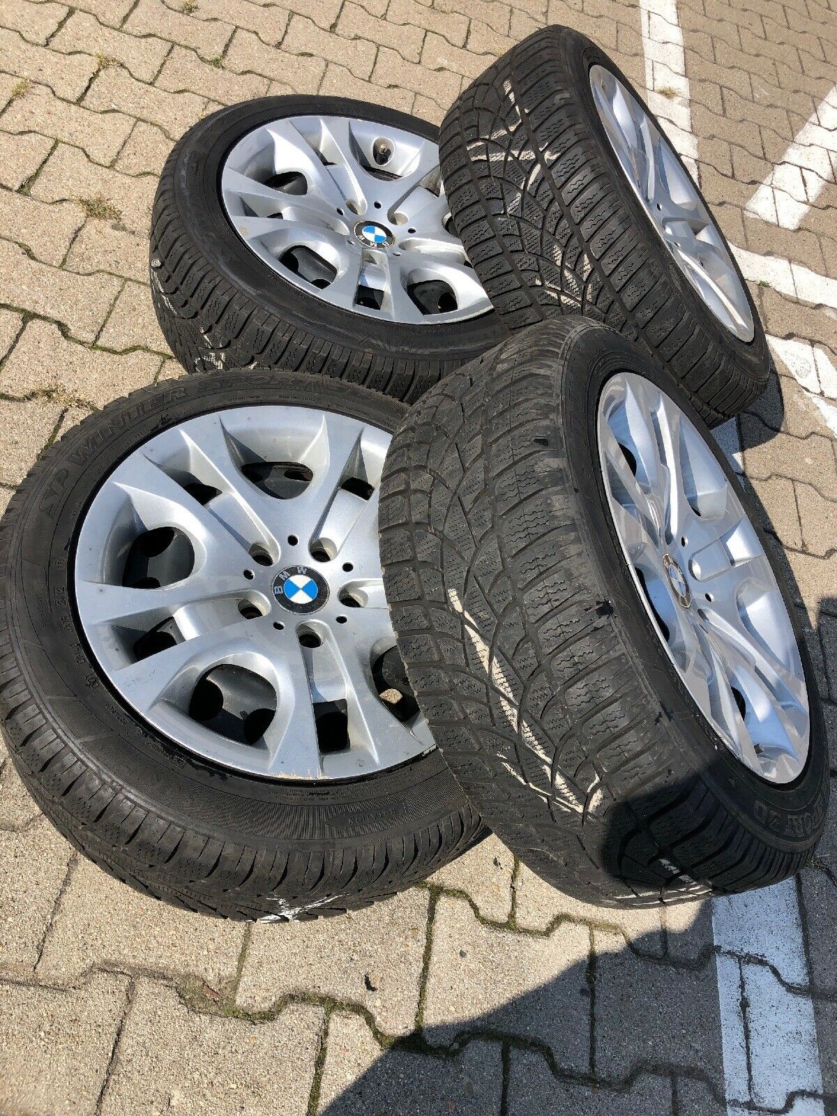 BMW X1 E84 Winterreifen 225 50 R17 94H DUNLOP SP WINTER SPORT 3D m RADKAPPEN