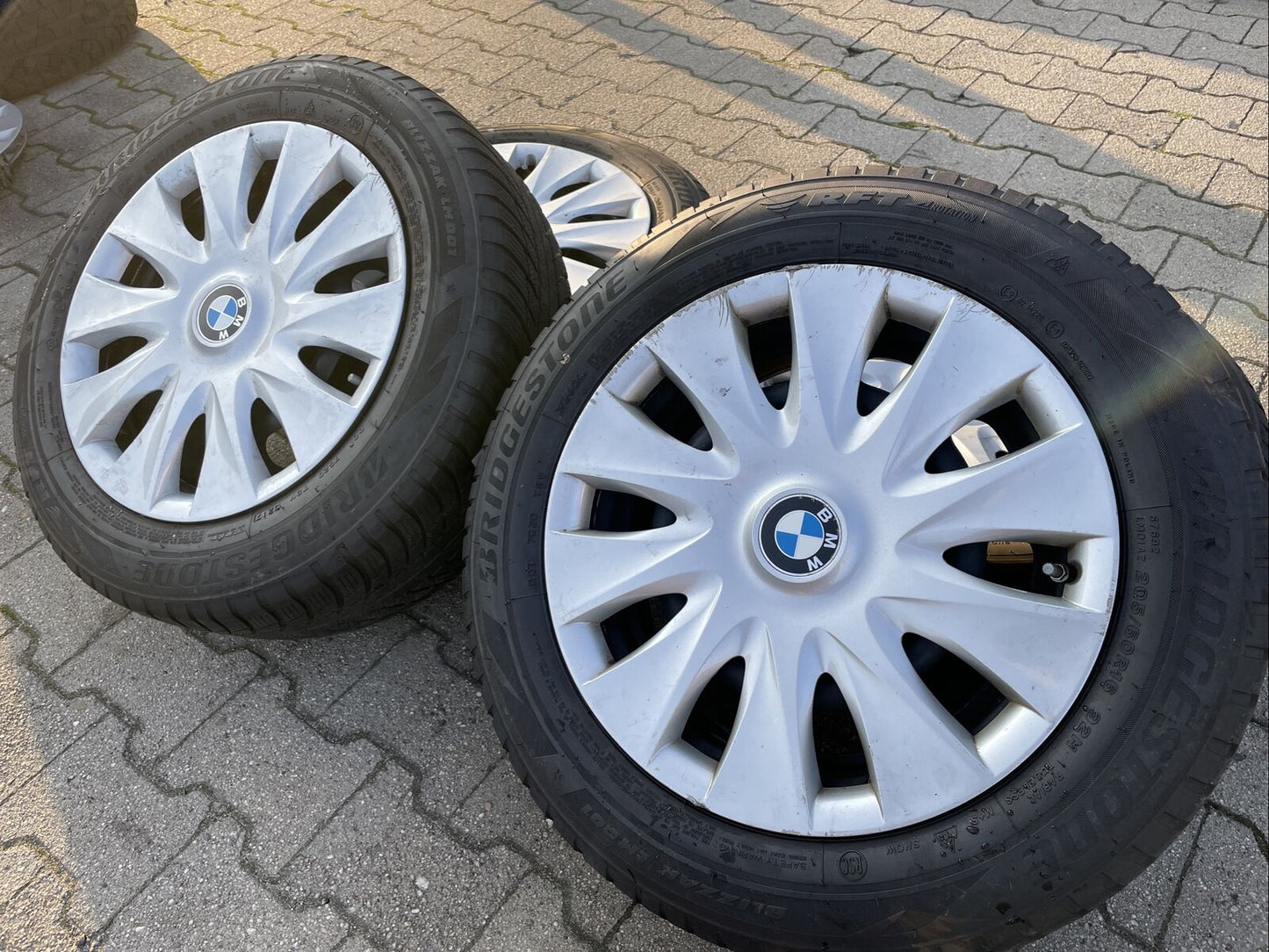 BMW F30 F31 Bridgestone RSC Winterreifen RDCI SENSOREN 205 60 R16 92H RADKAPPEN