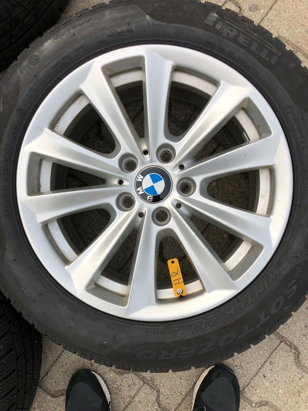 BMW F10 F11 F06 F12 V Speiche 236 Alufelgen Winterreifen 225 55 R17 97H PIRELLI