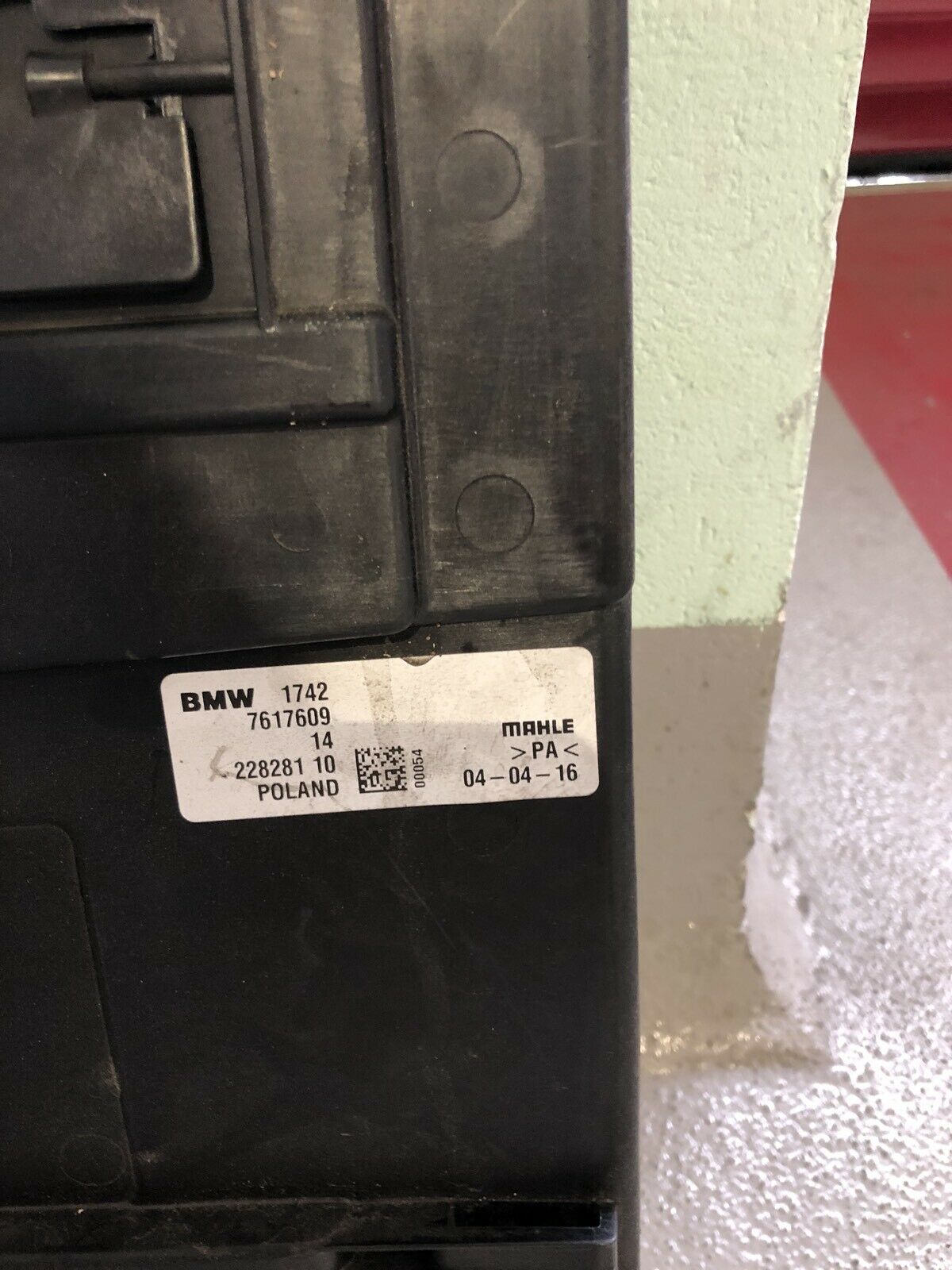 BMW X1 F48 F45 F46 MINI F55 Lüfterzarge 7617609 mit Lüfter Ventilator 7636070