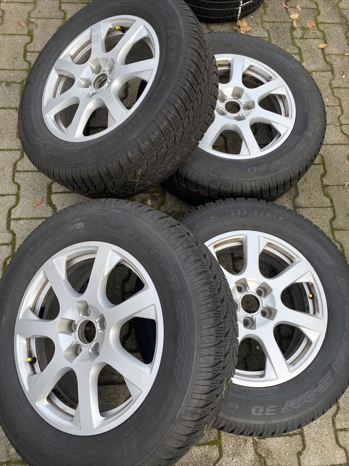 AUDI Q5 Alufelgen 8R DUNLOP SP 8R0601025E WINTERREIFEN 235 65 R17 104H DOT 2916