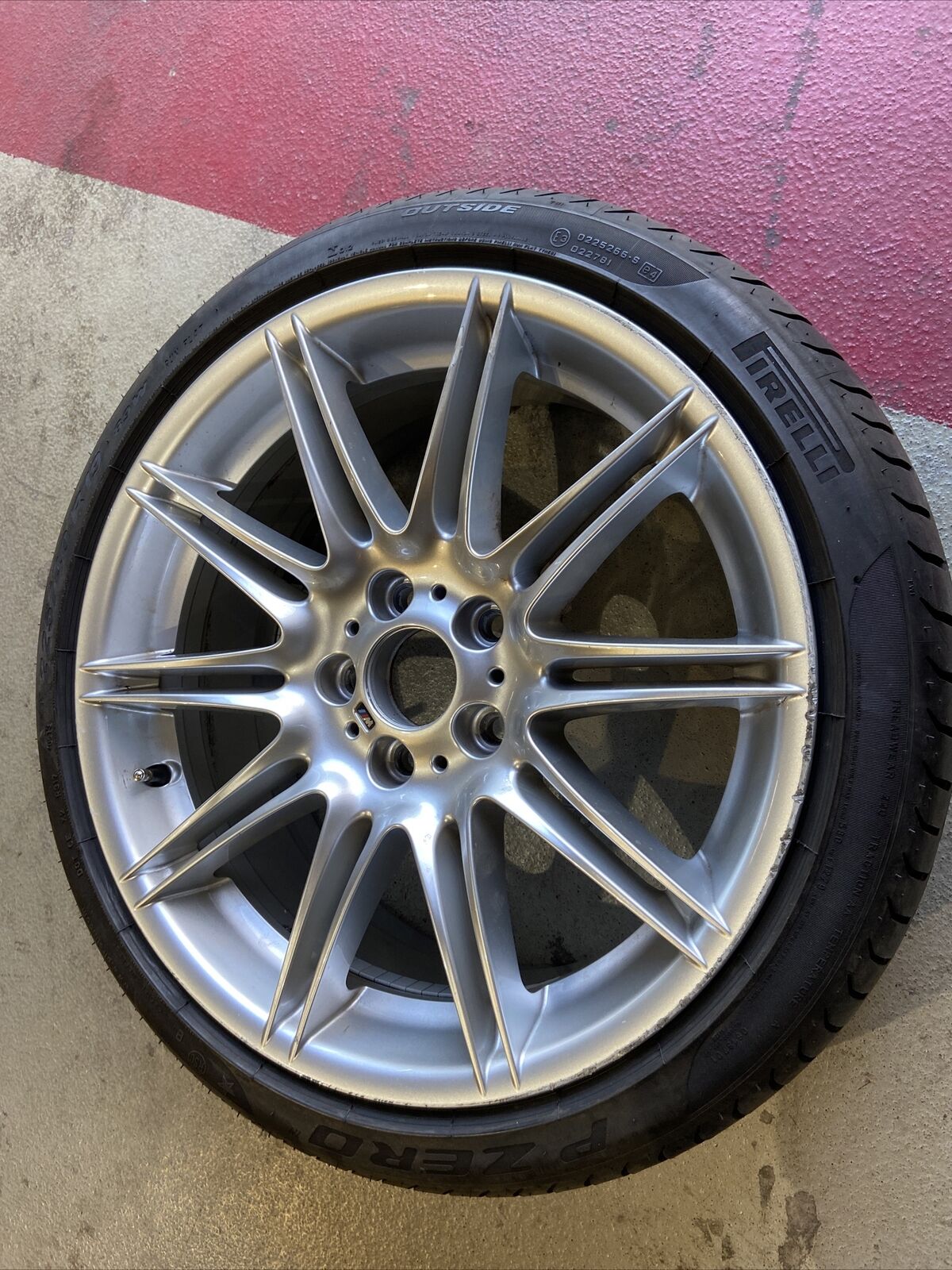 BMW X1 E84 M PAKET ALUFELGE Sommerreifen 225 40 R19 89W RSC 7847083 Styling M225