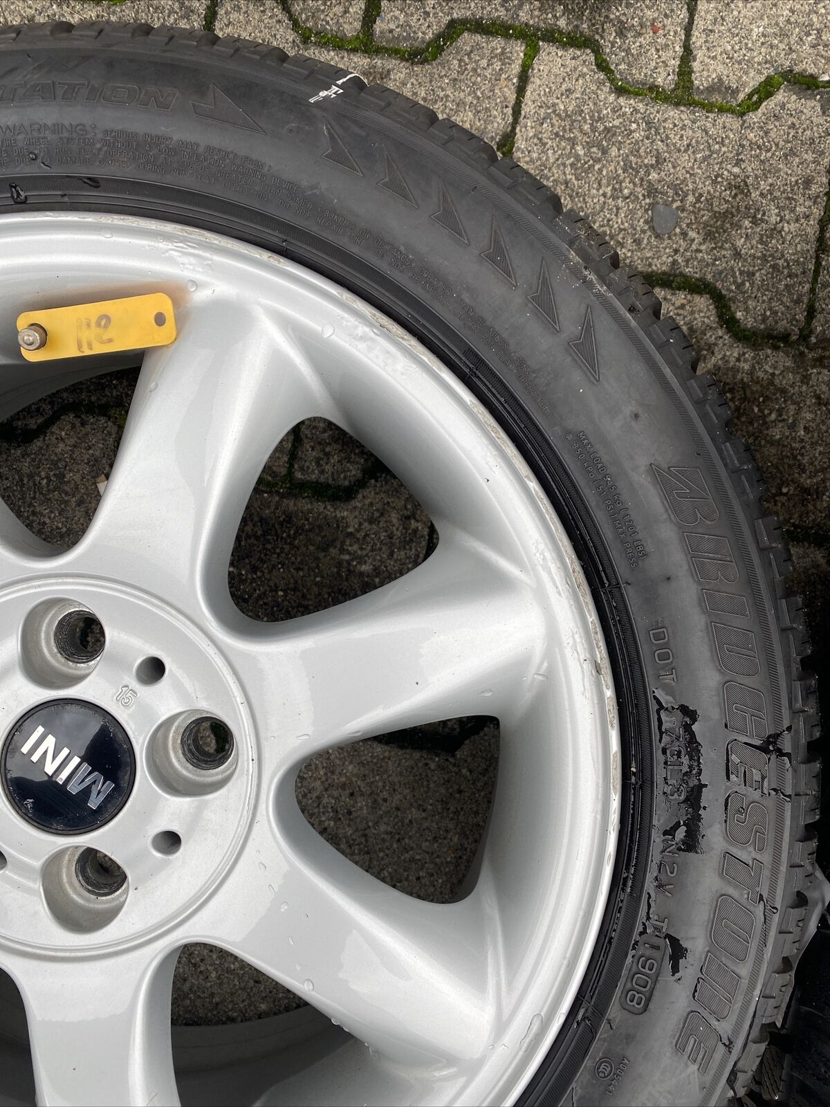 MINI COOPER R56 R50 ALUFELGEN Spoke 94 WINTERREIFEN RSC 195 55 R16 87H 6775684