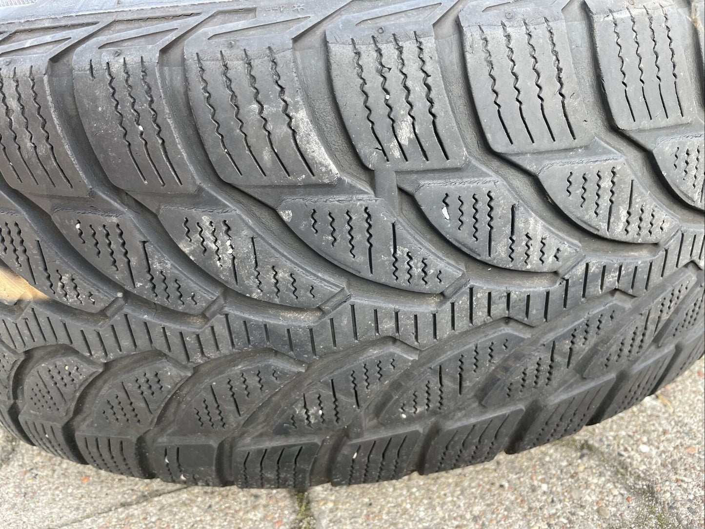 BMW F30 F31 Bridgestone RSC Winterreifen RDCI SENSOREN 205 60 R16 92H RADKAPPEN