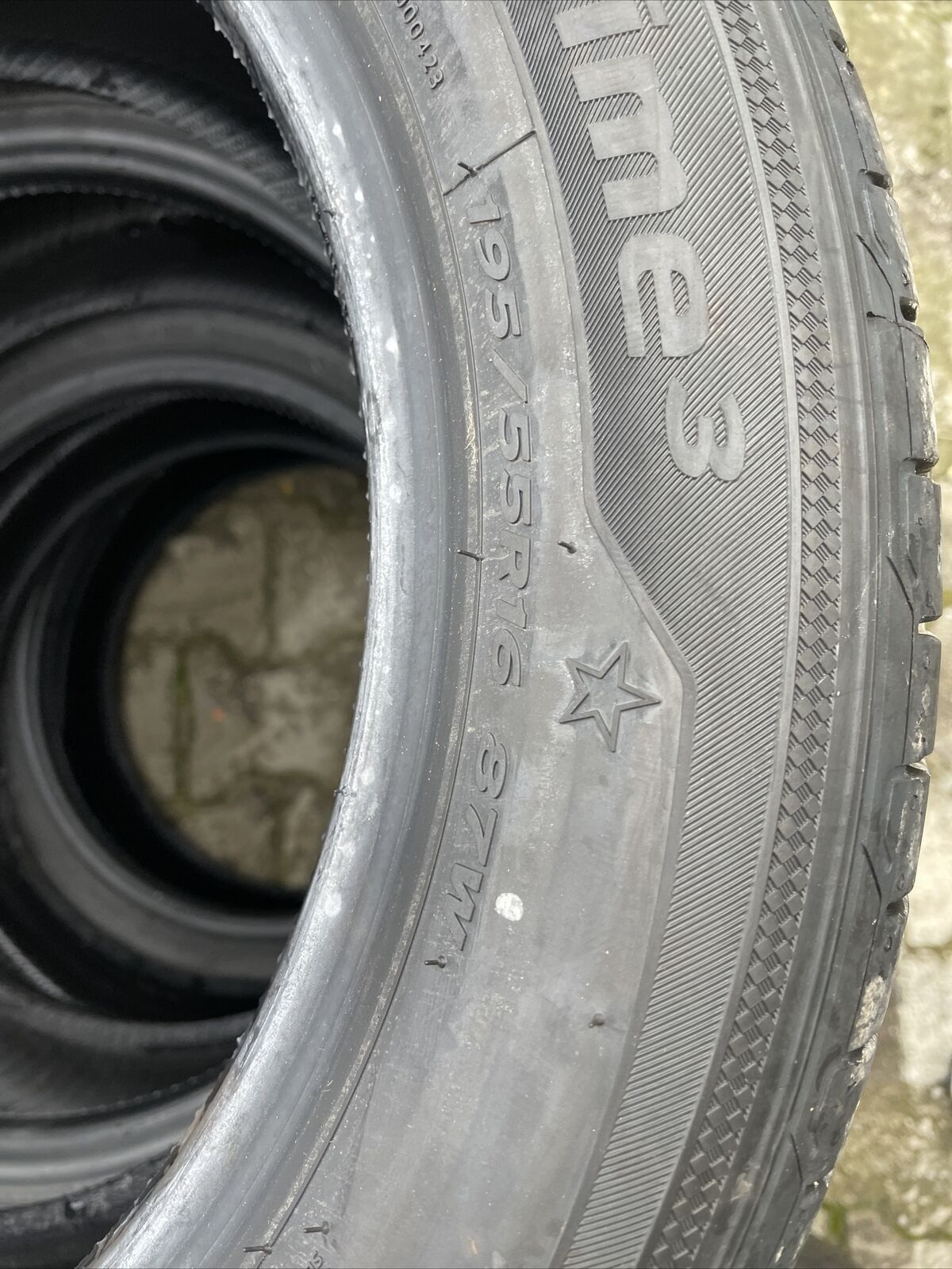 4x NEUWERTIGE HANKOOK VENTUS PRIME3 Sommerreifen 195 55 R16 87W DOT2521