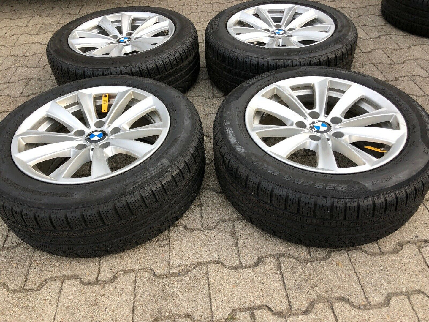 BMW F10 F11 F06 F12 V Speiche 236 Alufelgen Winterreifen 225 55 R17 97H PIRELLI