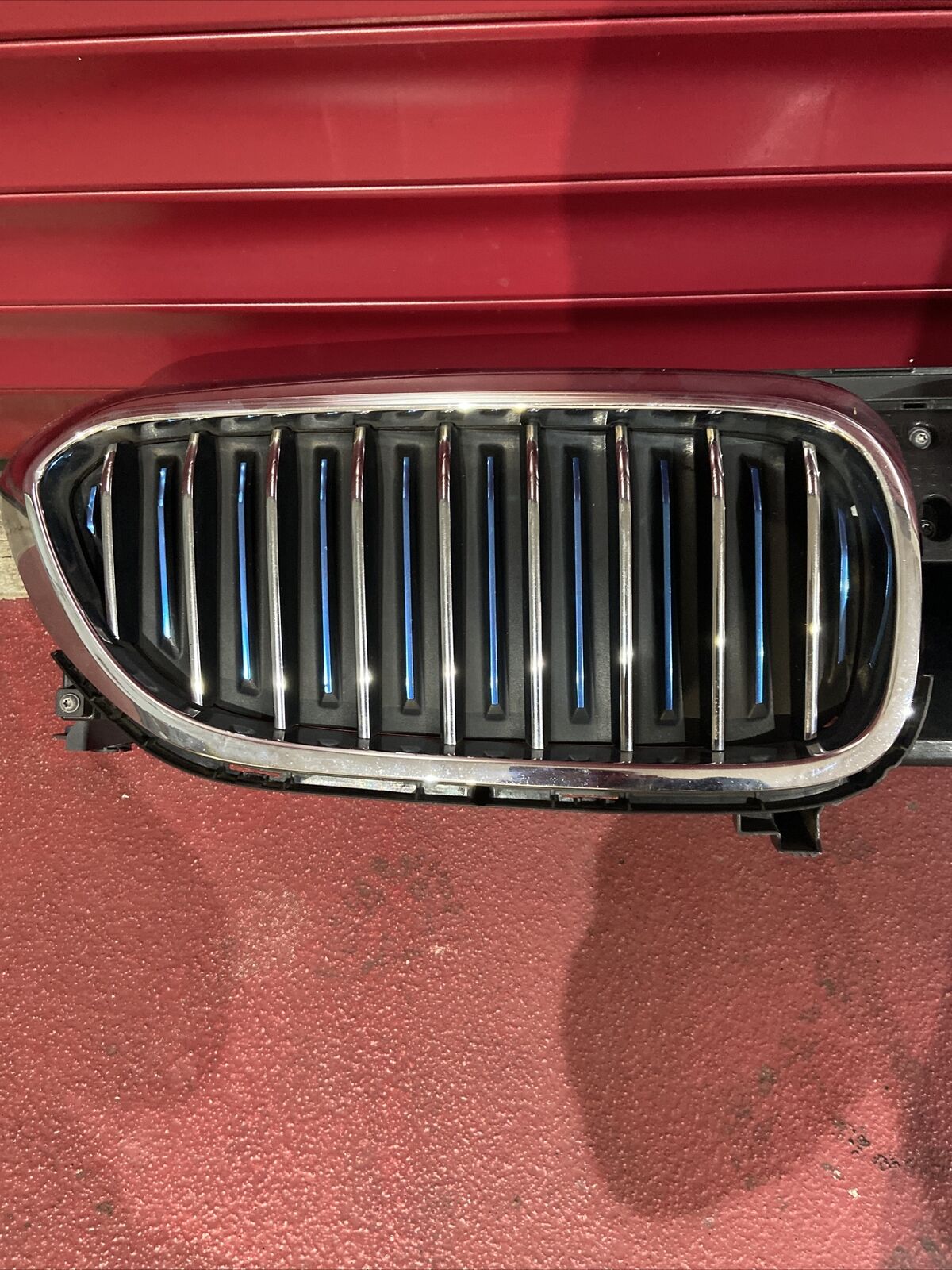BMW G30 G31 KLAPPENSTEUERUNG HYBRID M Ziergitter Nieren BLAUE SPEICHEN 7497280