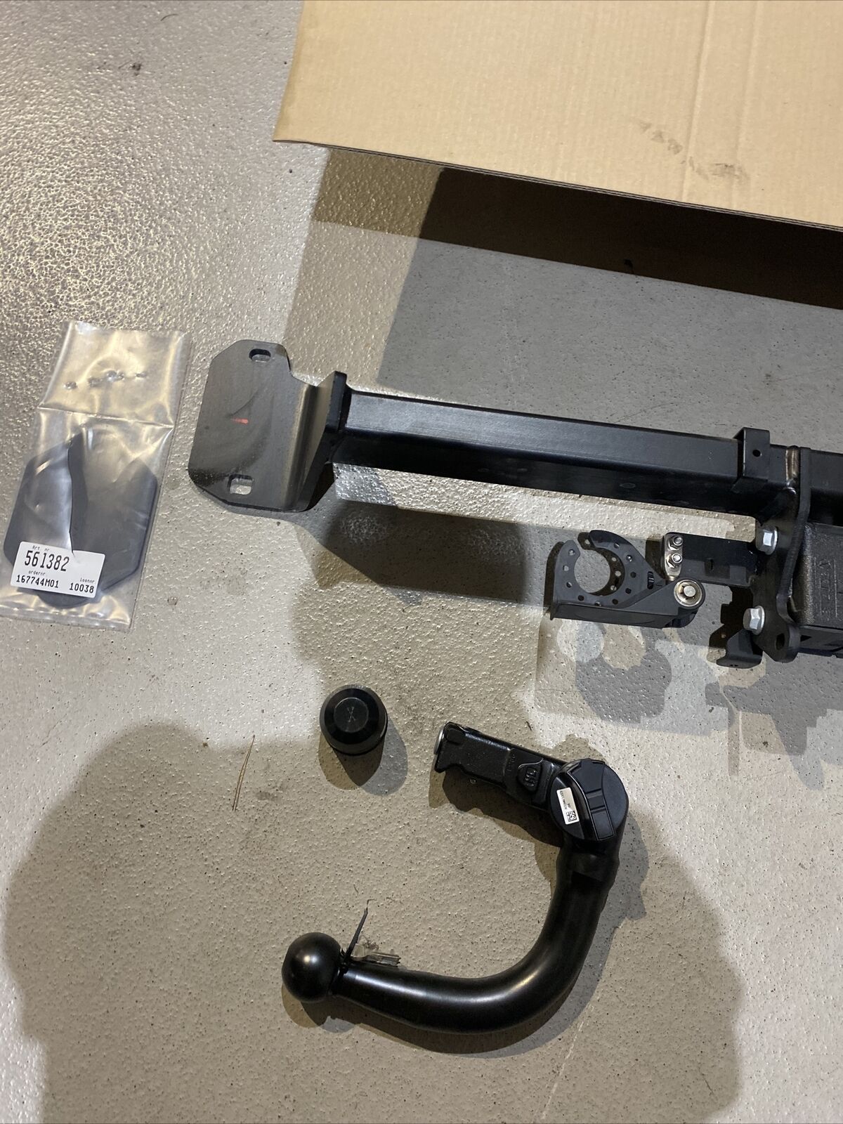 ORIG BMW X1 F48 ANHÄNGERKUPPLUNG abnehmbar QUERTRÄGER Verstärkung 9464289 NEUW.