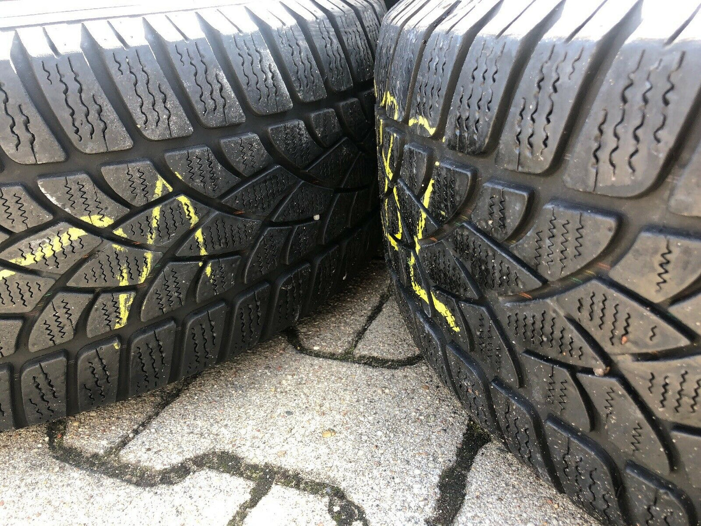 BMW F10 F11 ALUFELGEN Winterreifen 225 55 R17 97H RSC DUNLOP SP WINTER KBA 47702