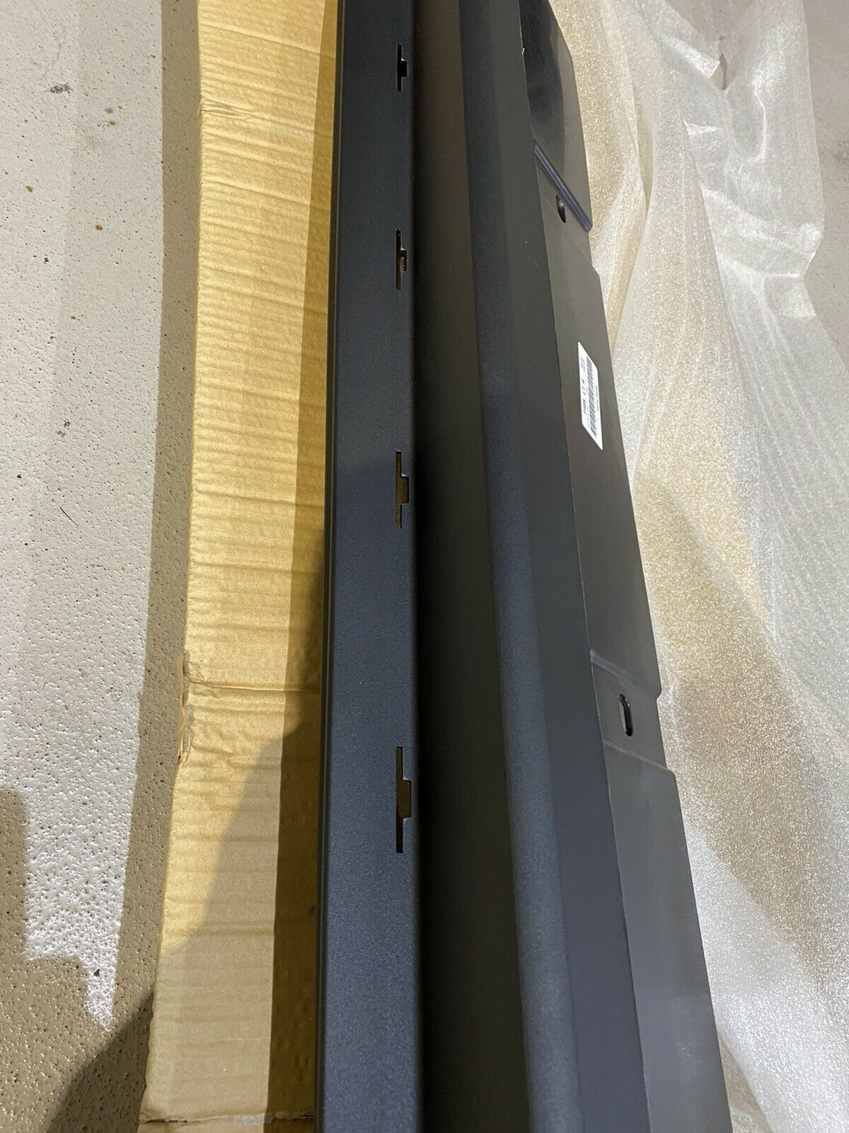 ORIGINAL BMW X1 F48 NEUER Seitenschweller 7403398 RECHTS LINES Schweller 7332328