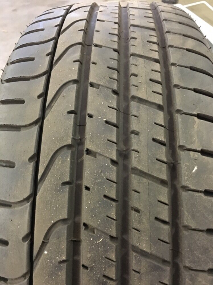 BMW X1 E84 M PAKET ALUFELGE Sommerreifen 225 40 R19 89W RSC 7847083 Styling M225