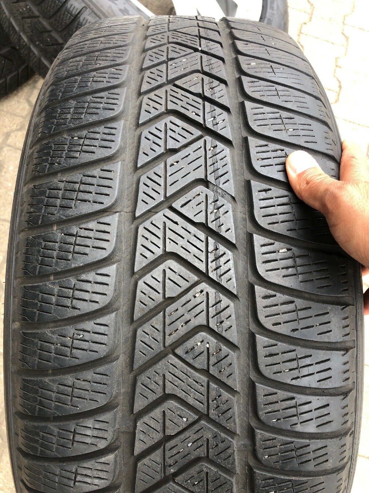BMW X5 F15 ALUFELGEN STYLE 446 PIRELLI WINTERREIFEN 255 55 R18 109W RDCI 6853952