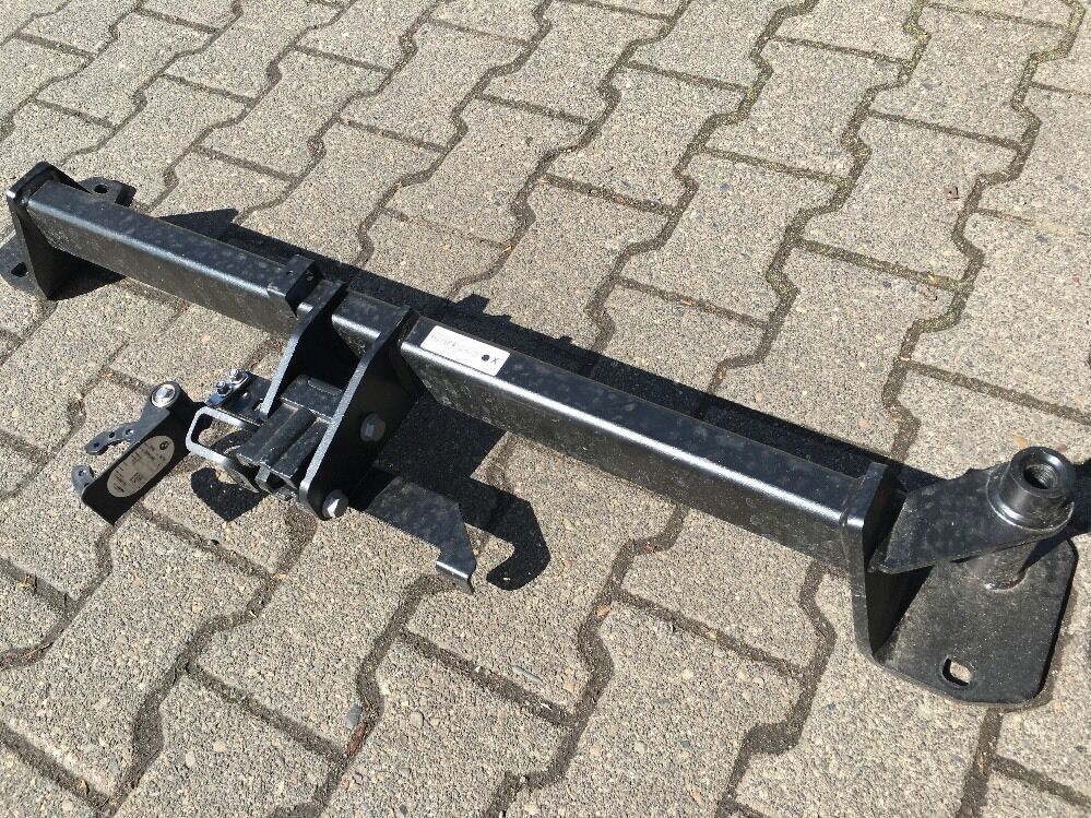 BMW 2er F45 Active Tour Heckträgervorbereitung Fahrradträger Querträger 6867319