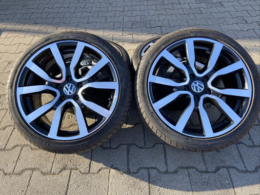 VW GOLF 6+7 GTI SERRON Alufelgen FULDA Sommerreifen 225 40 R18 92Y 5K0601025 AC
