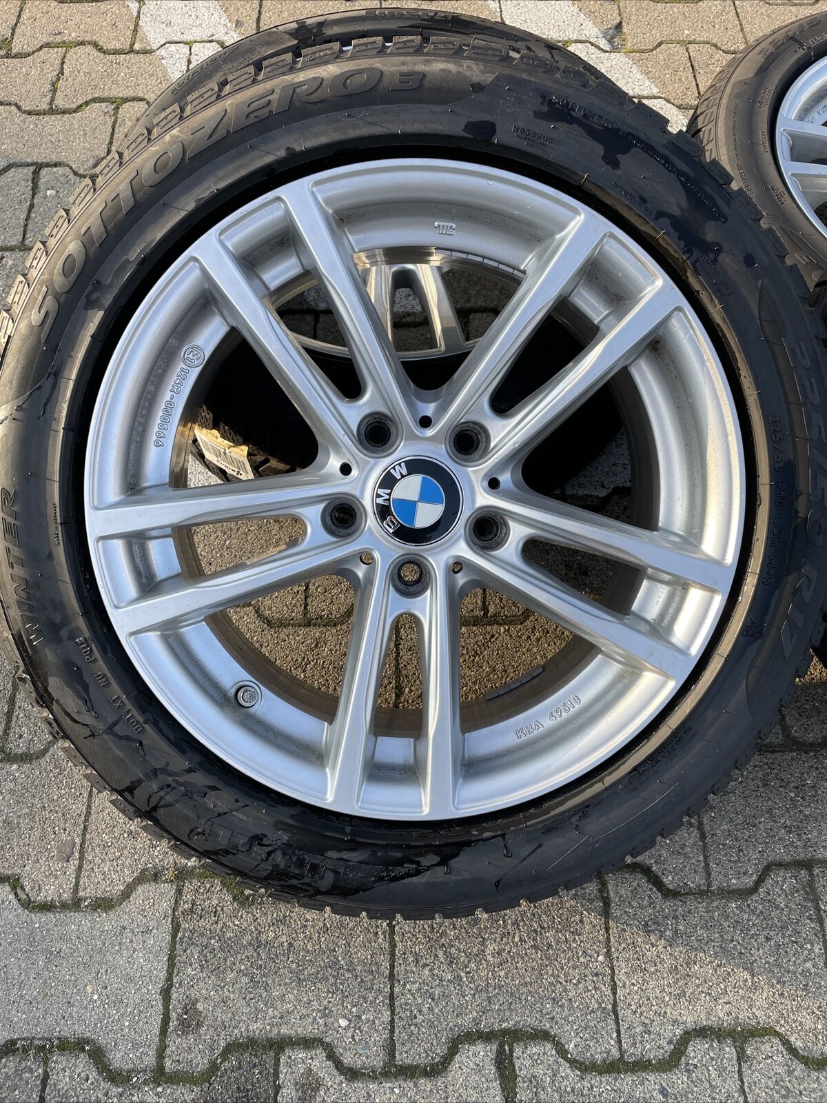 BMW X1 E84 ALUFELGEN Winterreifen Uniwheels KBA49510 RDCI PIRELLI 225 50 R17 94H