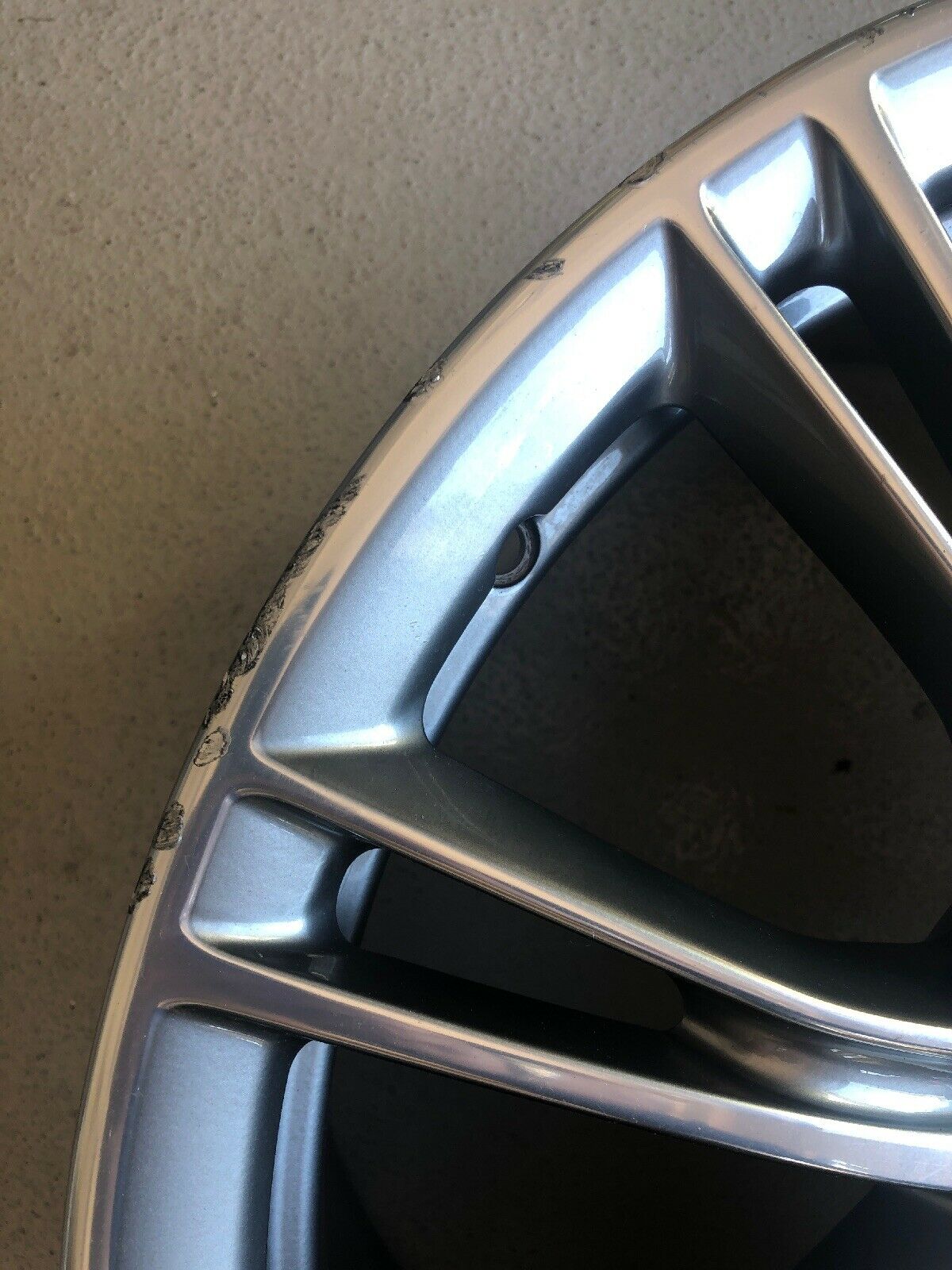 1x ORIGINAL BMW G11 G12 G32 6er 10Jx 20 INDIVIDUAL Styling 649i ALUFELGE 7850584