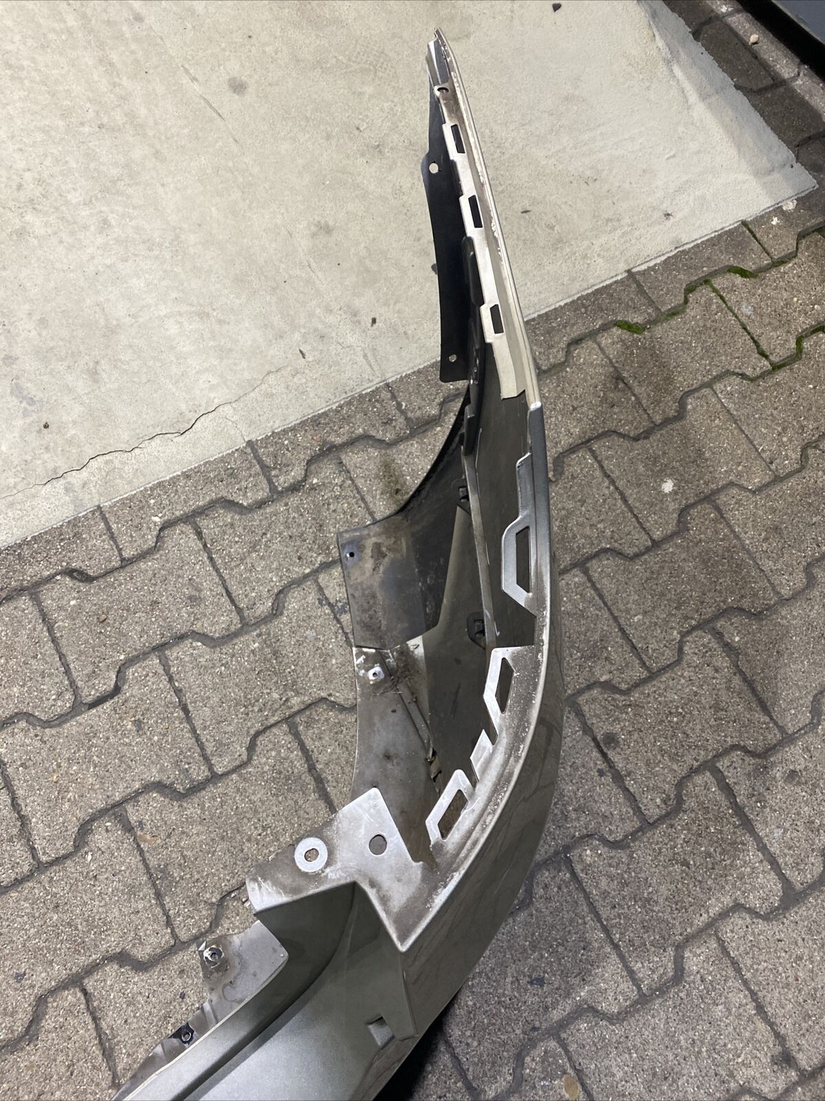 ORIGINAL BMW X3 F25 LCI FACELIFT Stoßstange mit PDC Loch Diffusor
