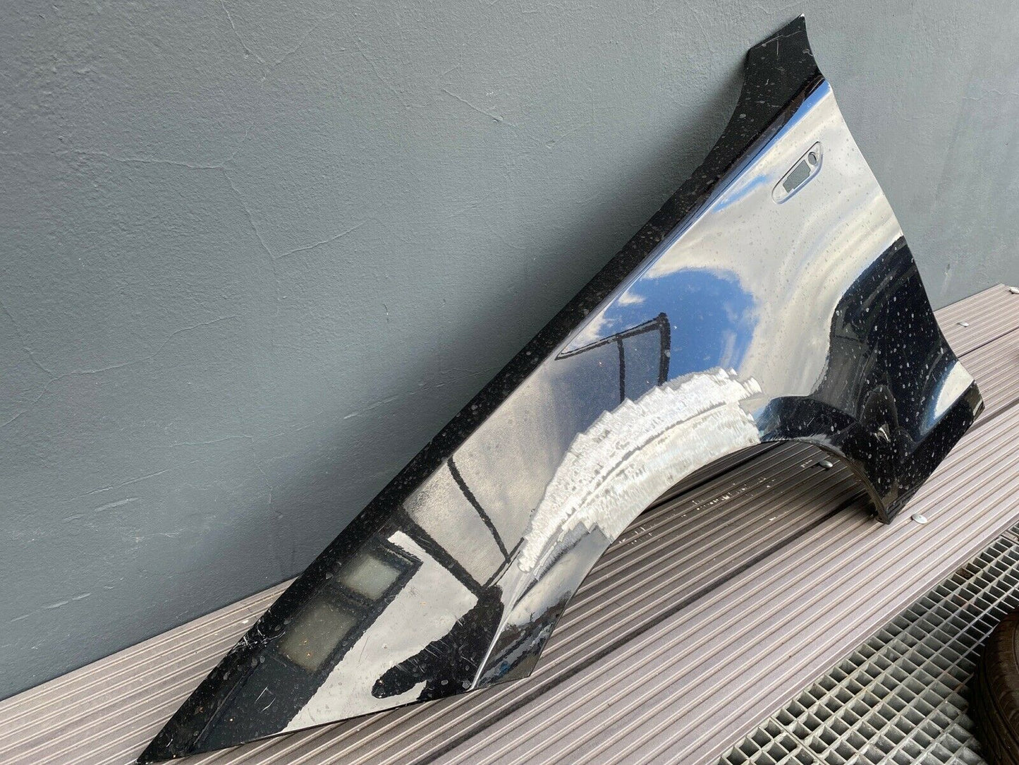 1x ORIGINAL BMW E87 E81 E82 E88 Kotflügel LINKS Seitenwand 7133227