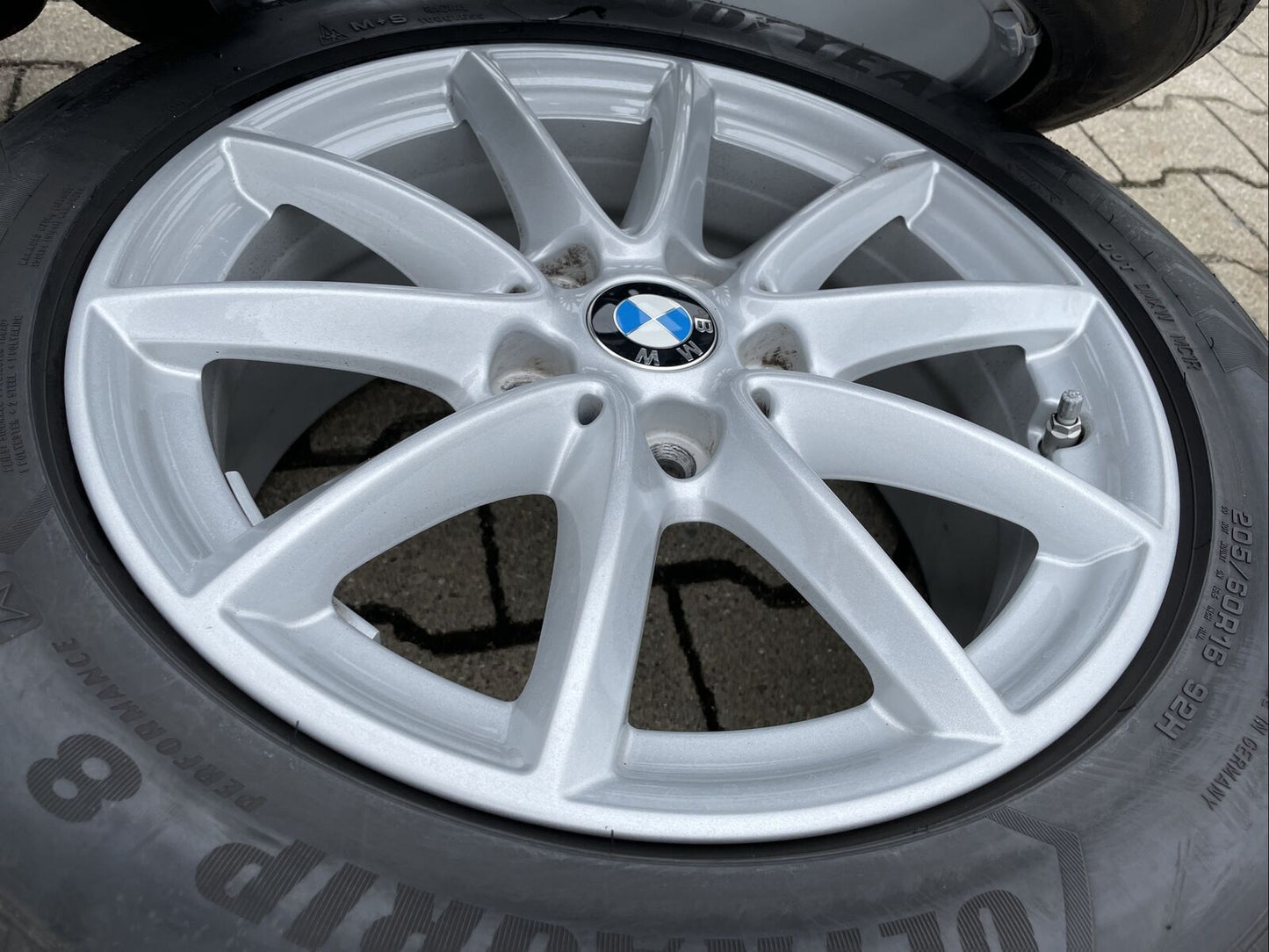 BMW F45 F46 Alufelgen Styling 471 WINTERREIFEN 205 60 R16 92H m RDCI 6855080
