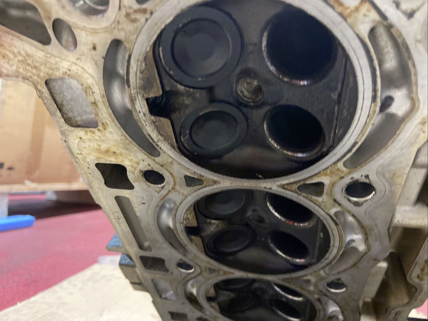 BMW F20 F21 F30 F31 F35 & LCI Zylinderkopf m VENTILE 7642264 N13 N13B16A Motor
