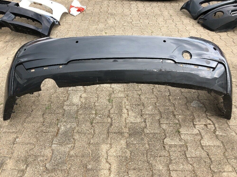ORIGINAL BMW F32 F33 F36 M PAKET Stoßstange mit PDC hinten SPORRPAKET