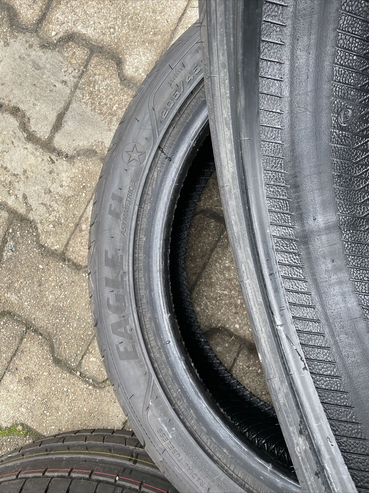 4x NEUWERTIGE Sommerreifen 205 45 R17 88W GOODYEAR EAGLE F1 ASYMMETRIC 3 DOT2121
