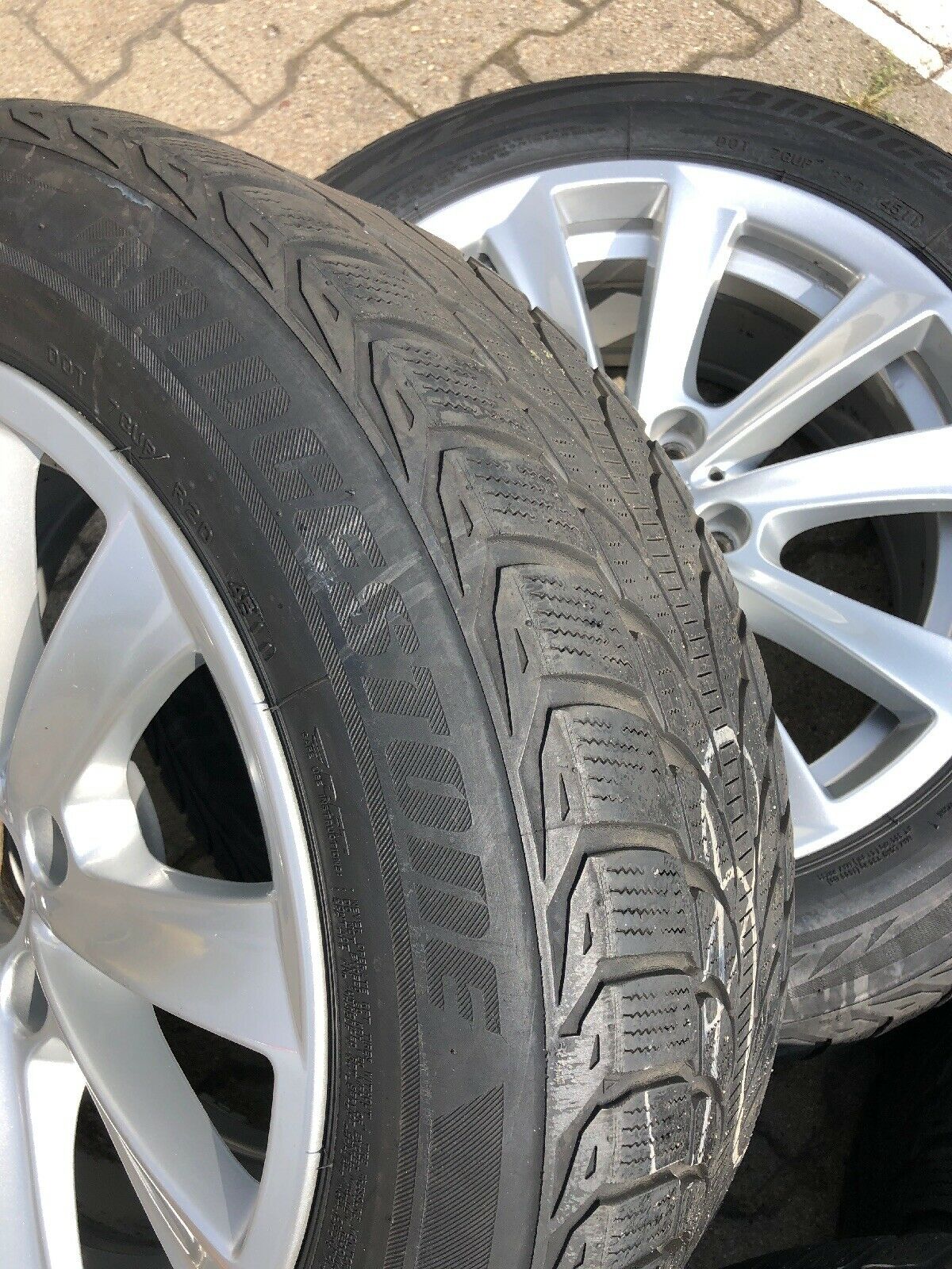 BMW F10 F11 V Speiche 236 Alufelgen RSC BRIDGESTONE WINTERREIFEN 225 55 R17 97H