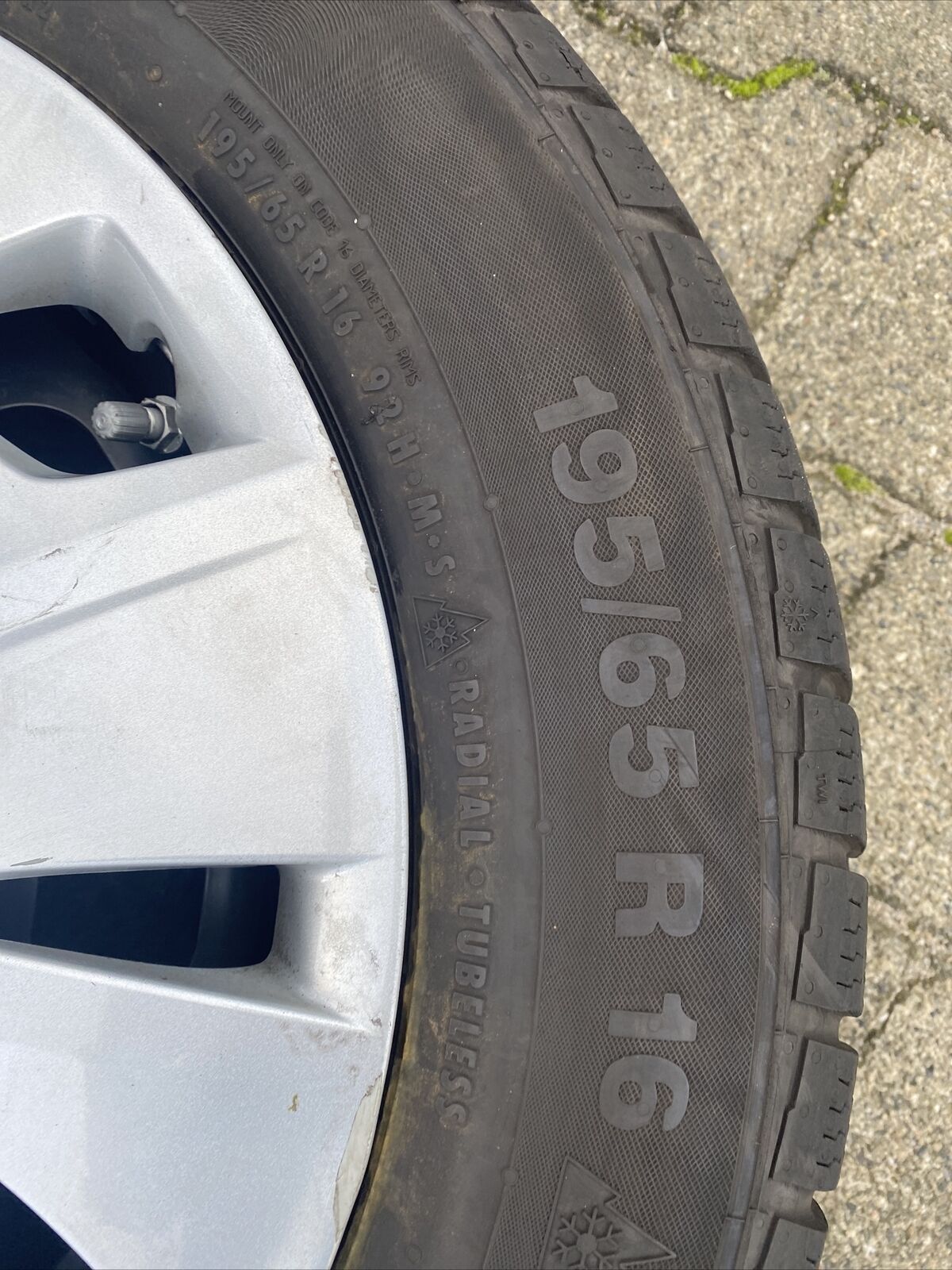 BMW F45 WINTERREIFEN CONTINENTAL 195 65 R16 92H RDCI SENSOREN RADKAPPEN 6864660