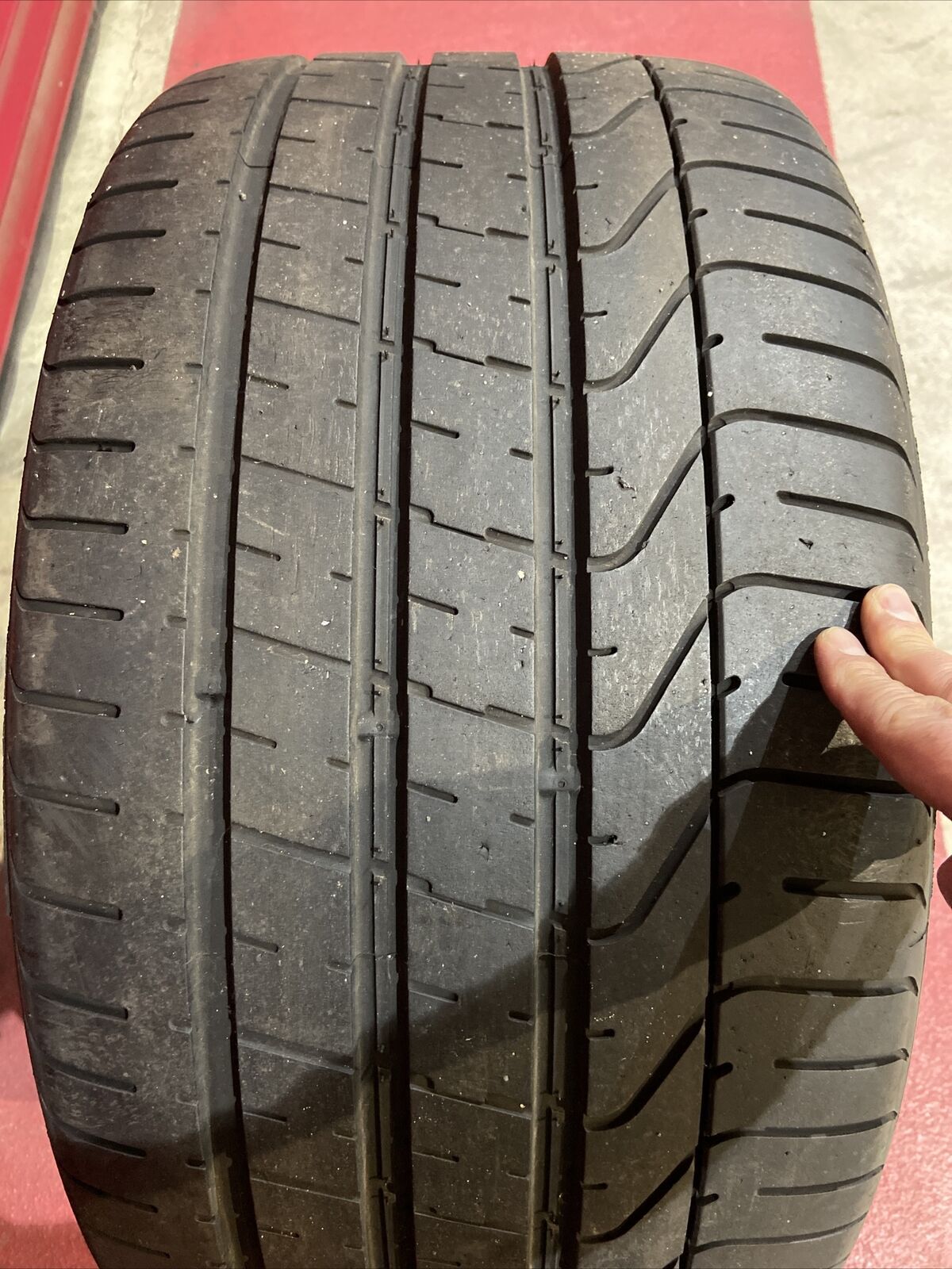 1x FERRARI 458 Alufelge DIAMOND 255226 HINTEN 295 35 ZR20 105Y Pirelli P ZERO
